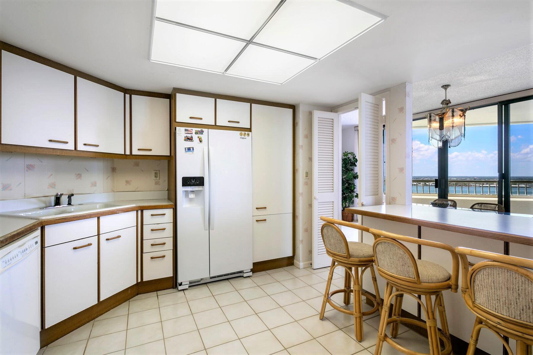 SEAWINDS CONDO - Residential Lease