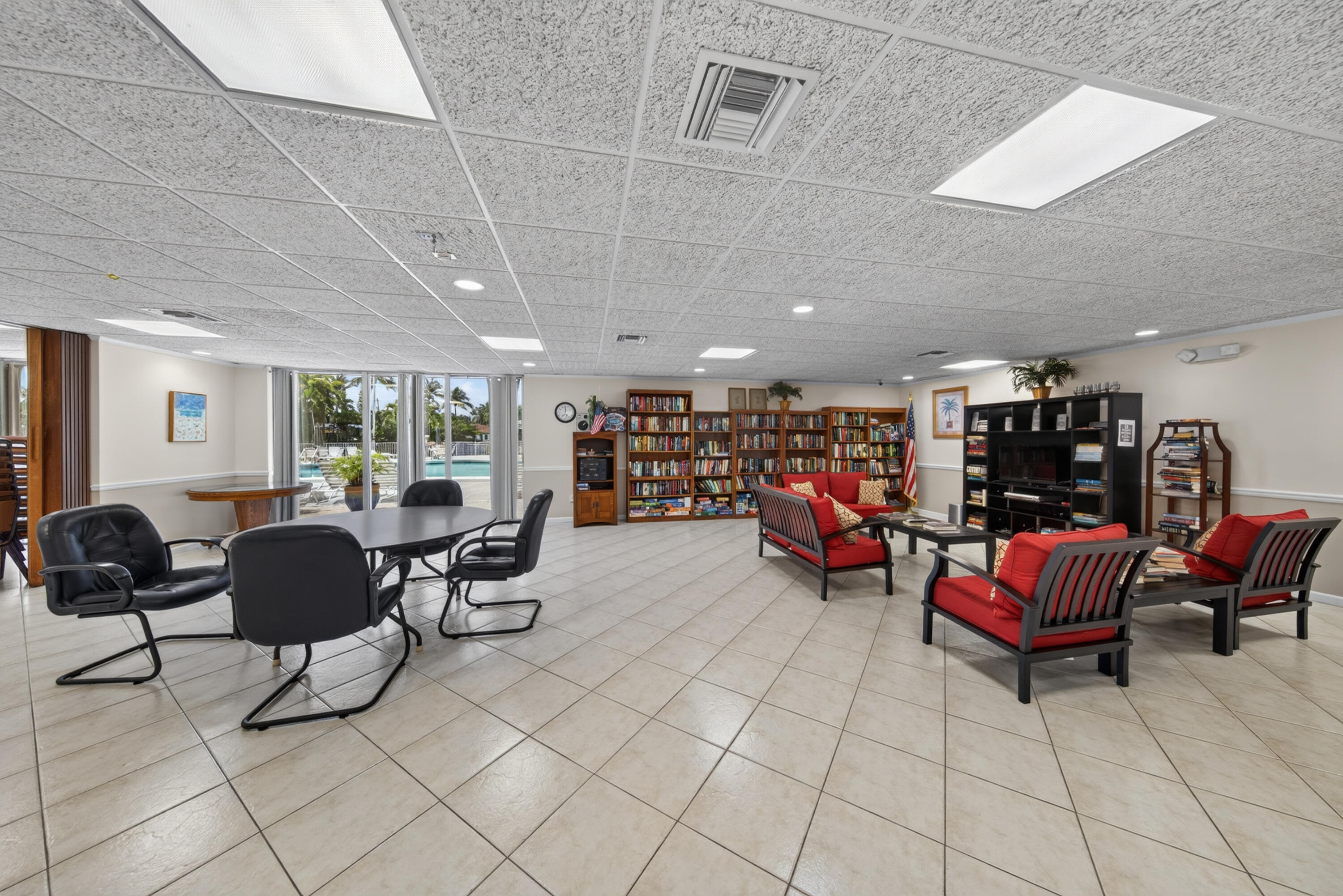 RIVER BEND CONDO - Residential