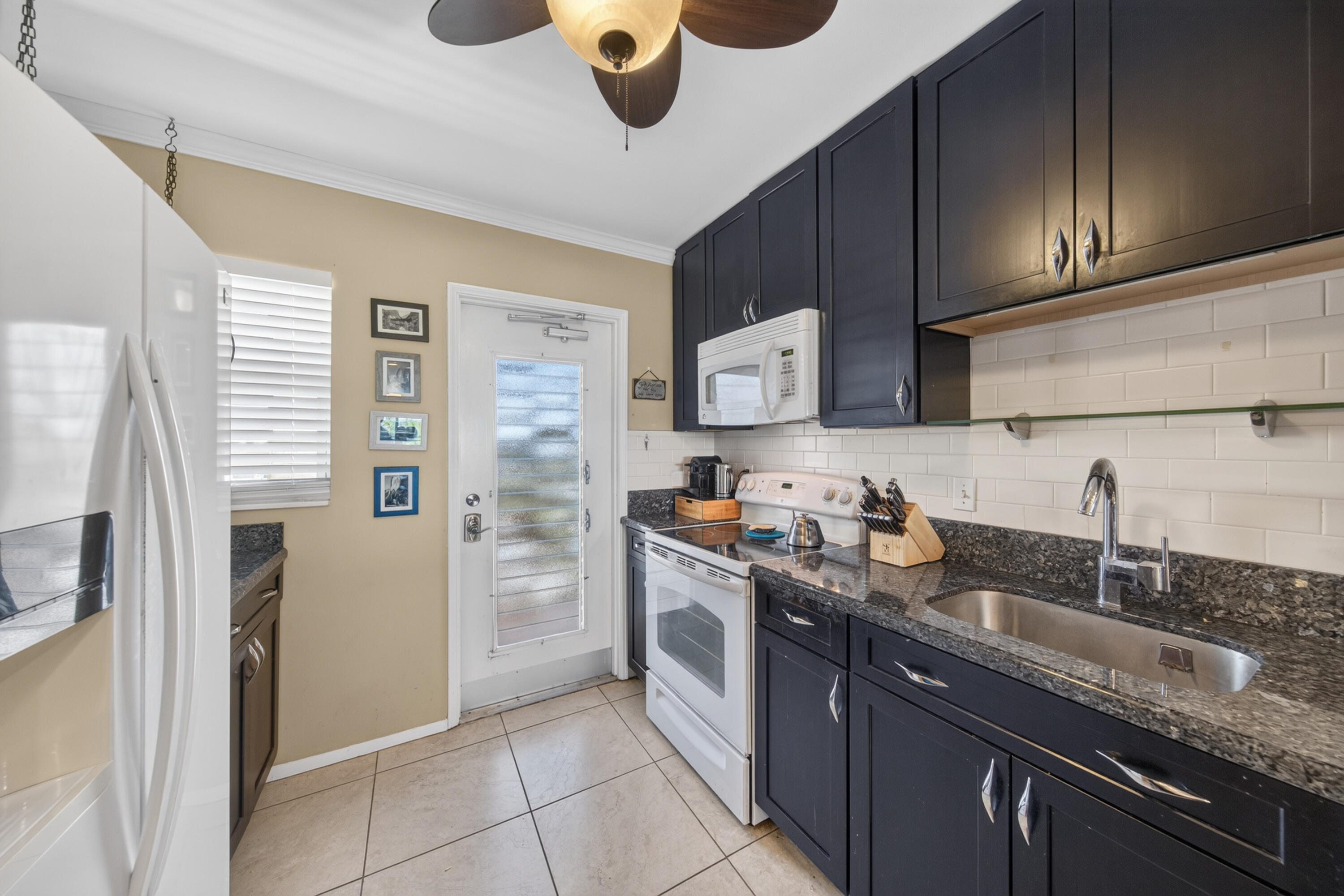 RIVER BEND CONDO - Residential