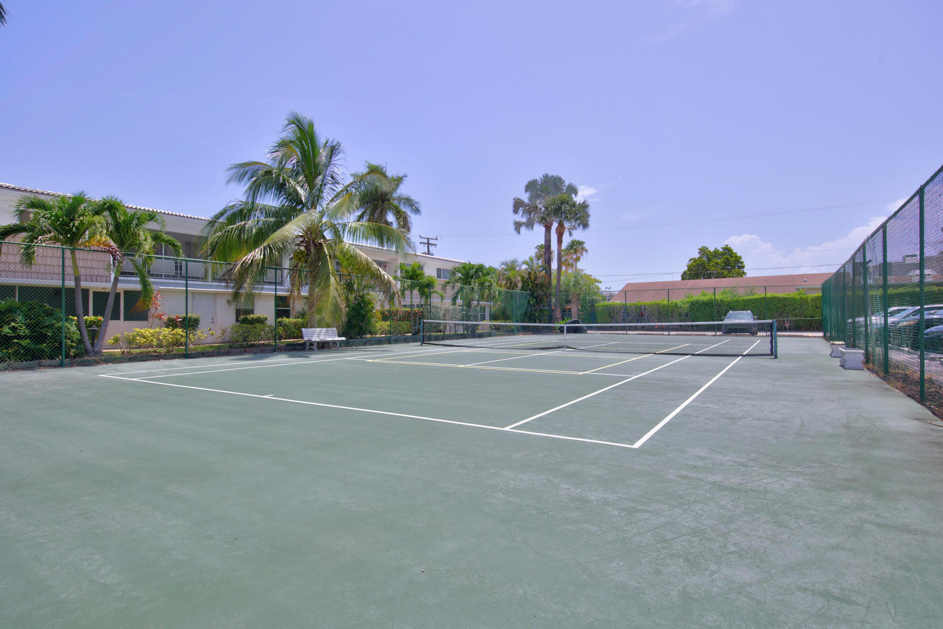 RIVER BEND CONDO - Residential