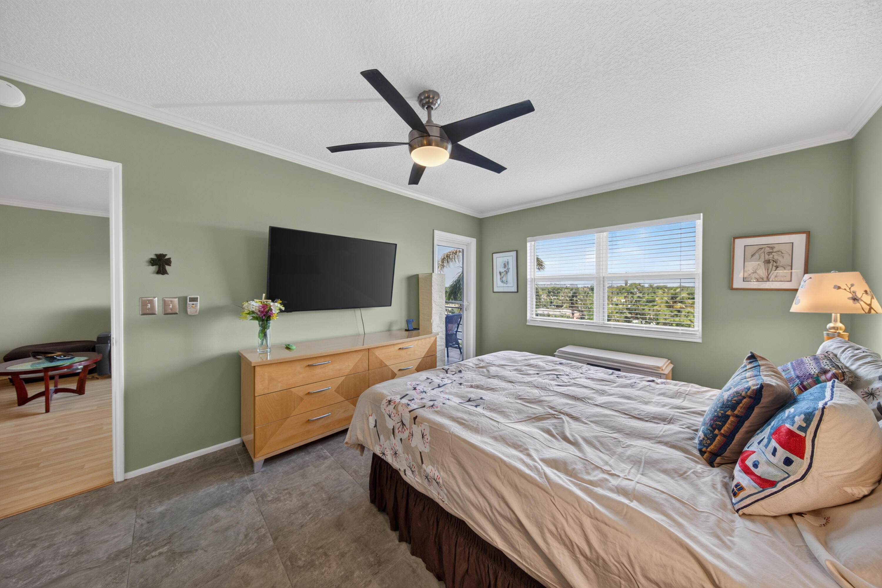 RIVER BEND CONDO - Residential