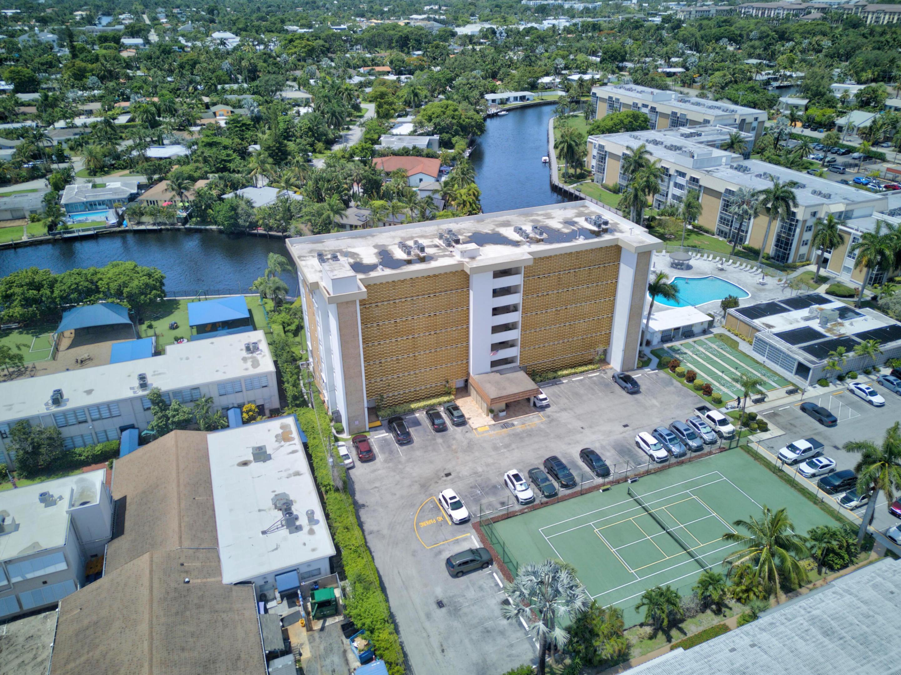 RIVER BEND CONDO - Residential
