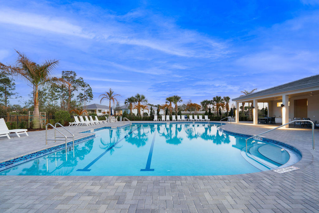 VERANDA ESTATES PHASE 1 - Residential