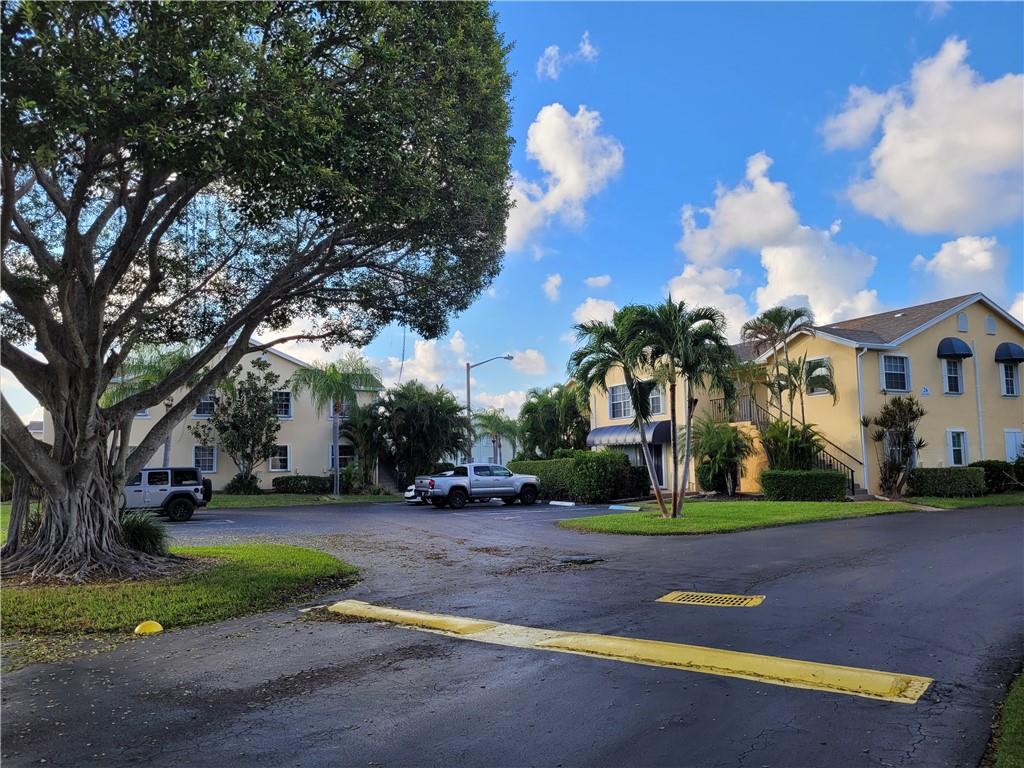 WATER SIDE OF PALM BEACH - Residential