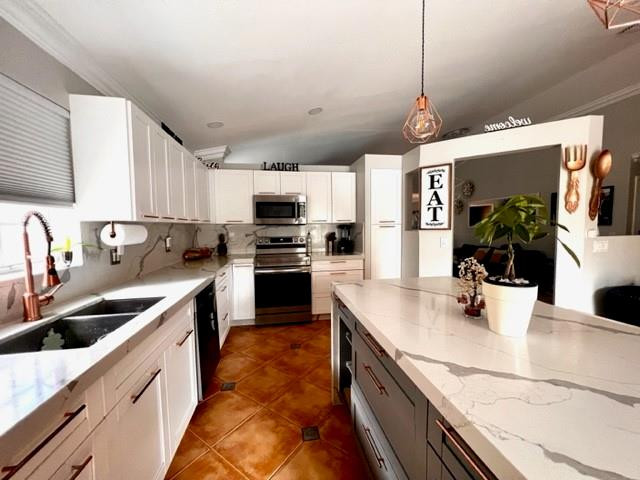 Holiday Spgs East 133-49 - Residential