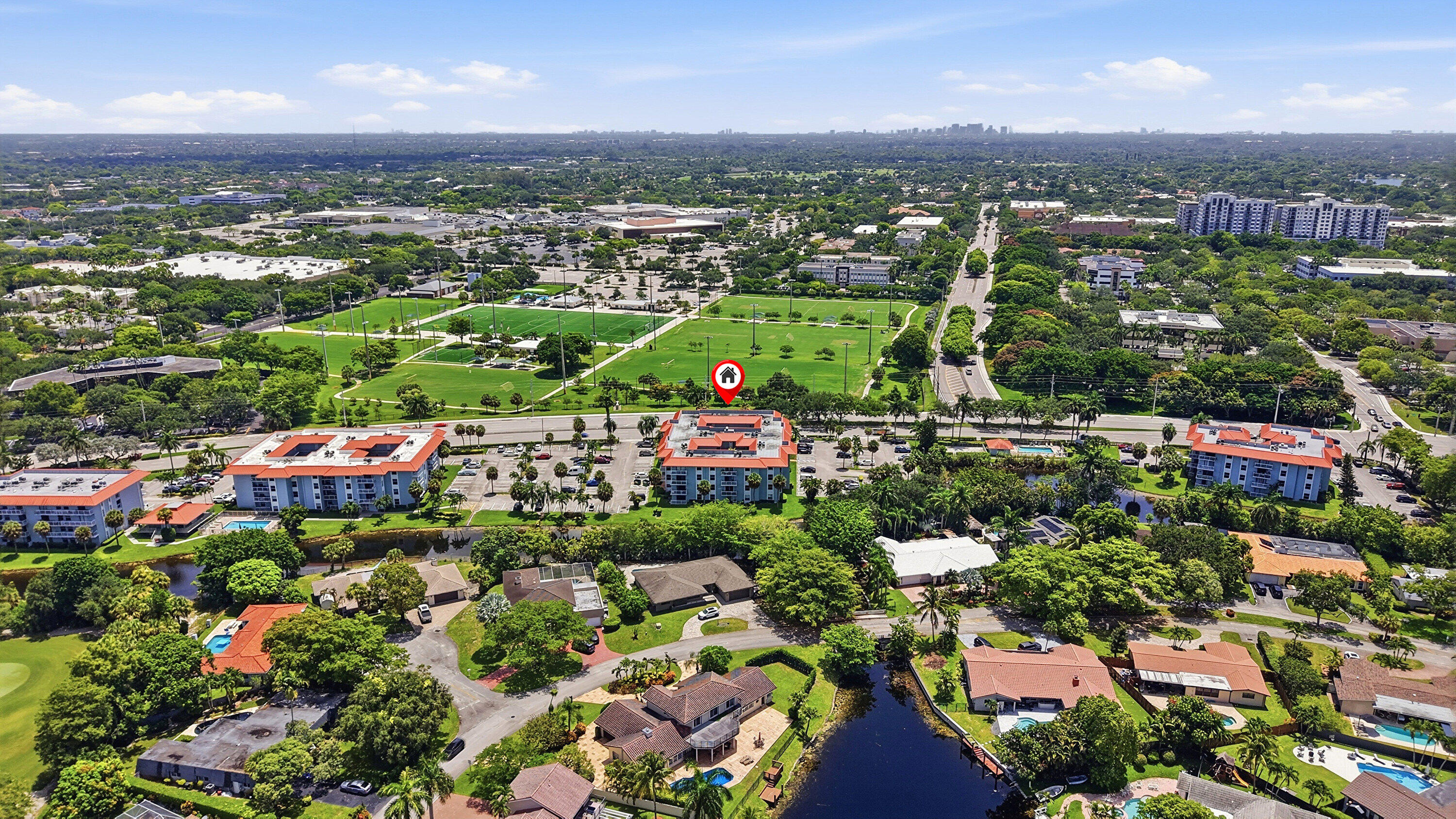NEWPORT CONDO - Residential