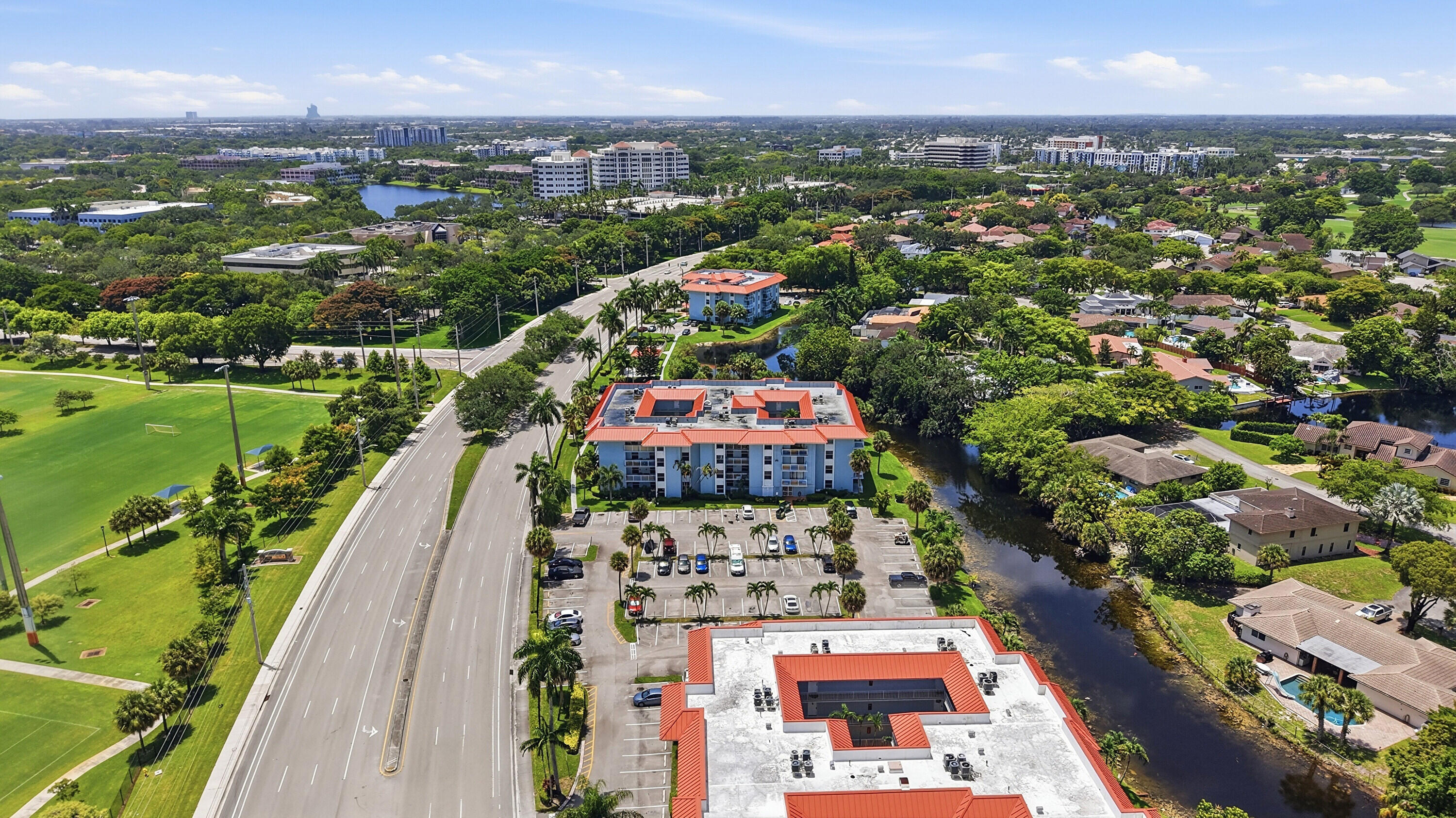 NEWPORT CONDO - Residential