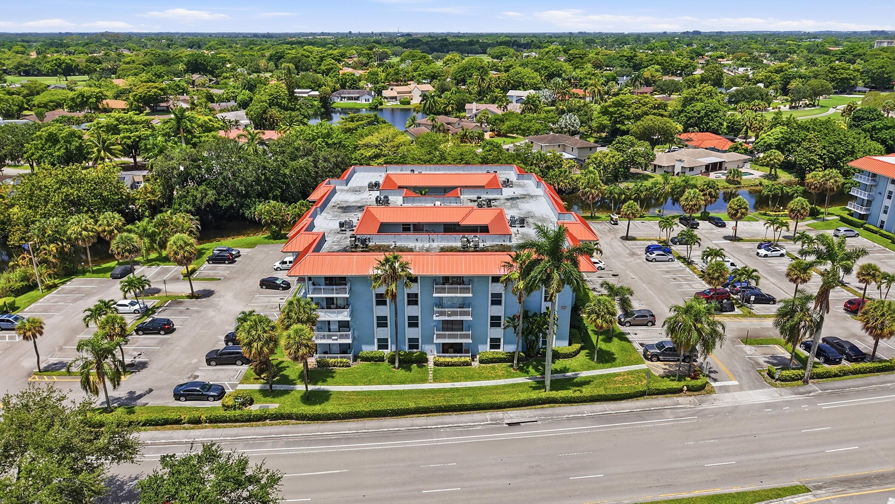 NEWPORT CONDO - Residential
