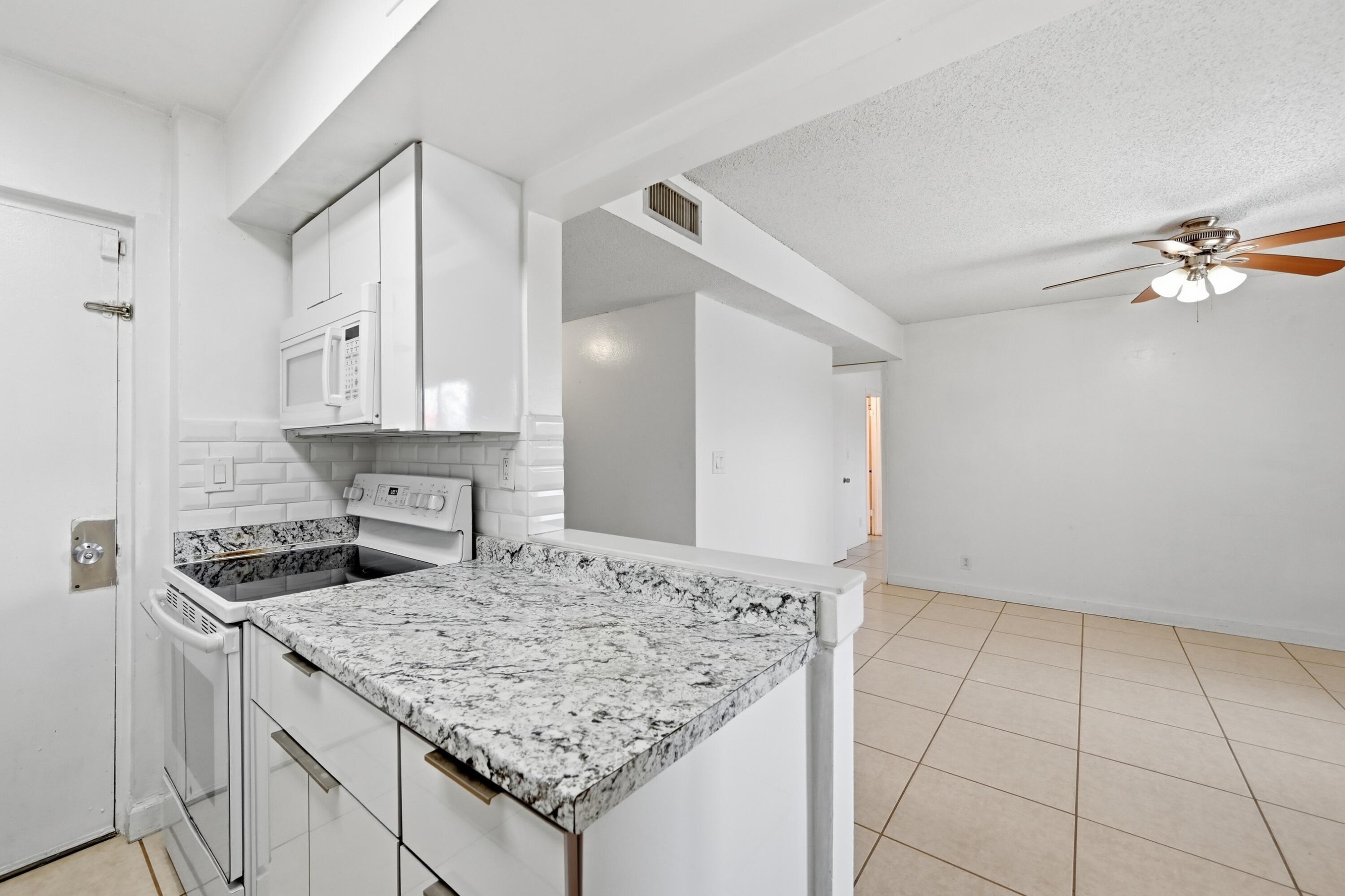 NEWPORT CONDO - Residential