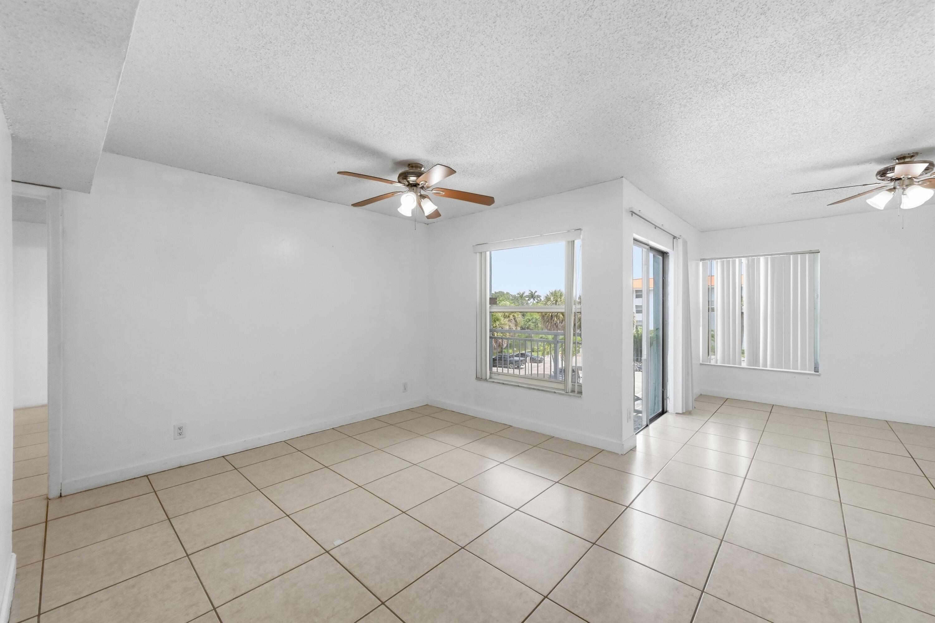 NEWPORT CONDO - Residential