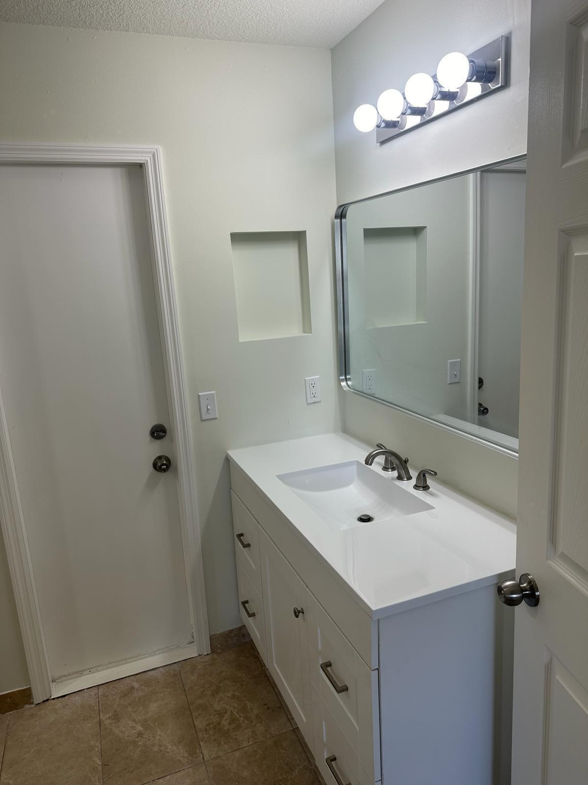 PORT ST LUCIE SECTION  31 - Residential Lease