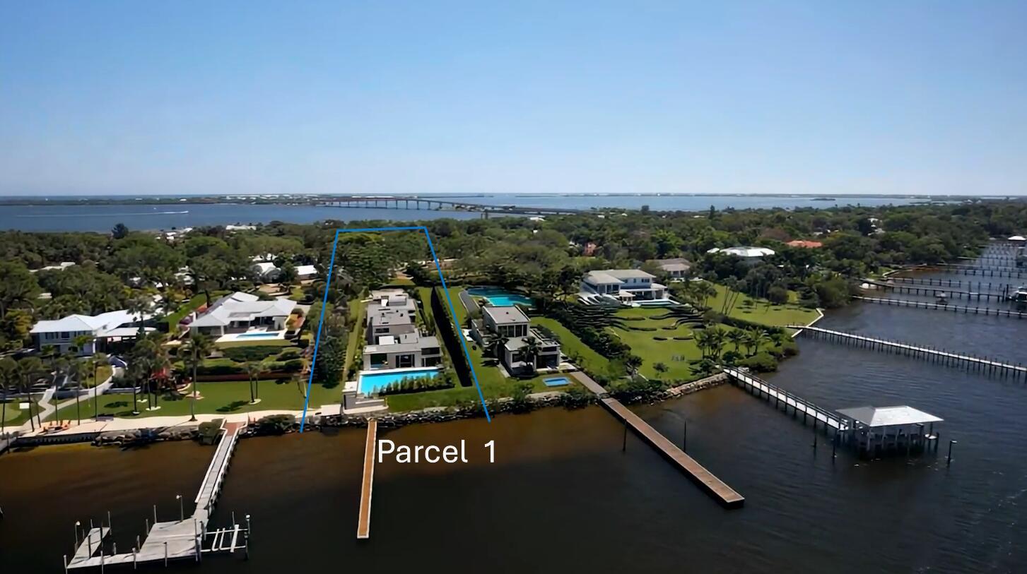 RACEYS SUBDIVISION - Land