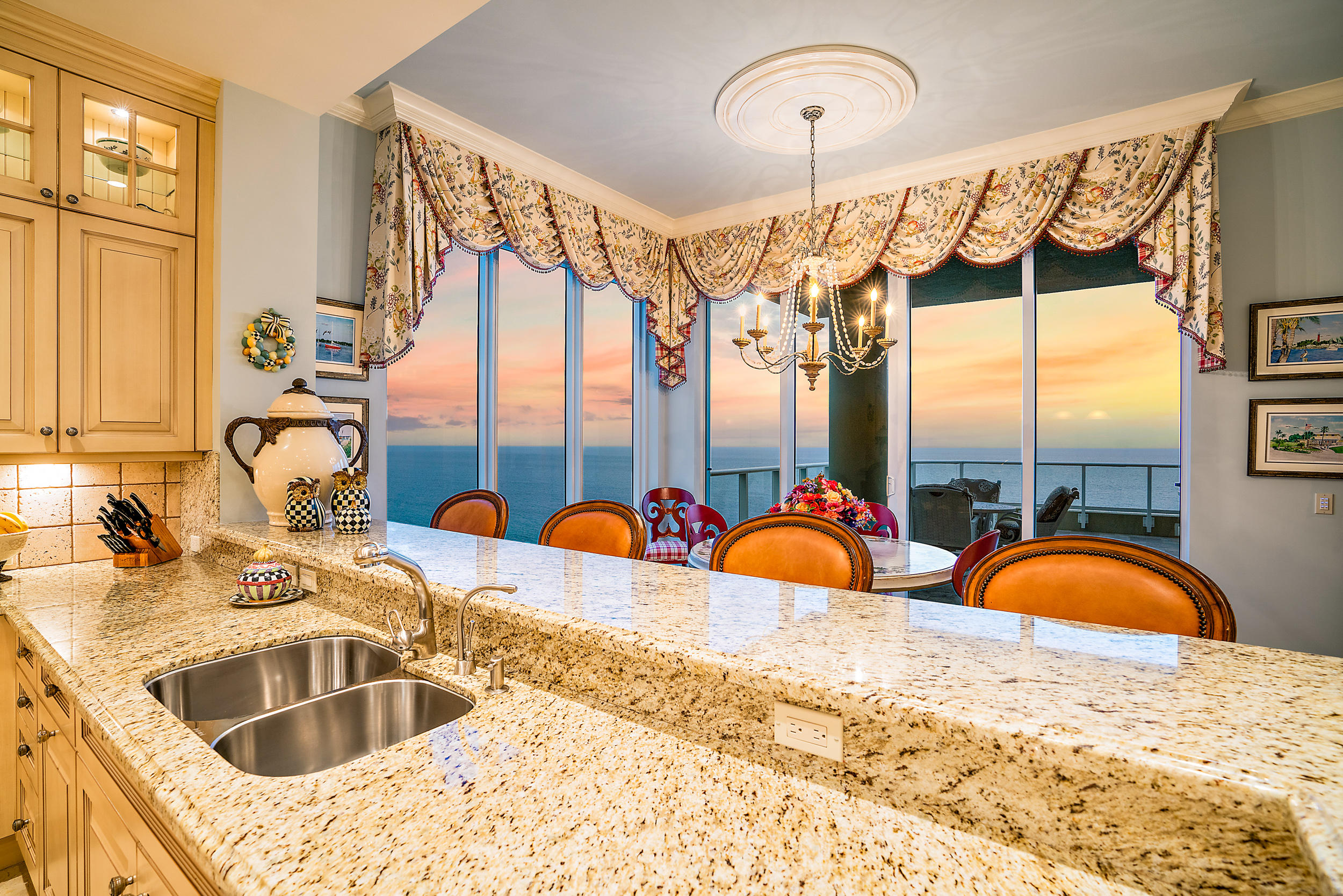 Ocean's Edge - Residential
