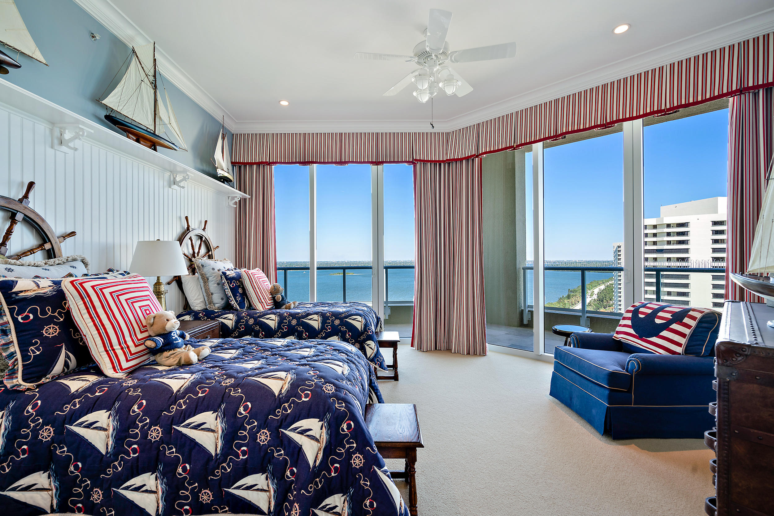 Ocean's Edge - Residential
