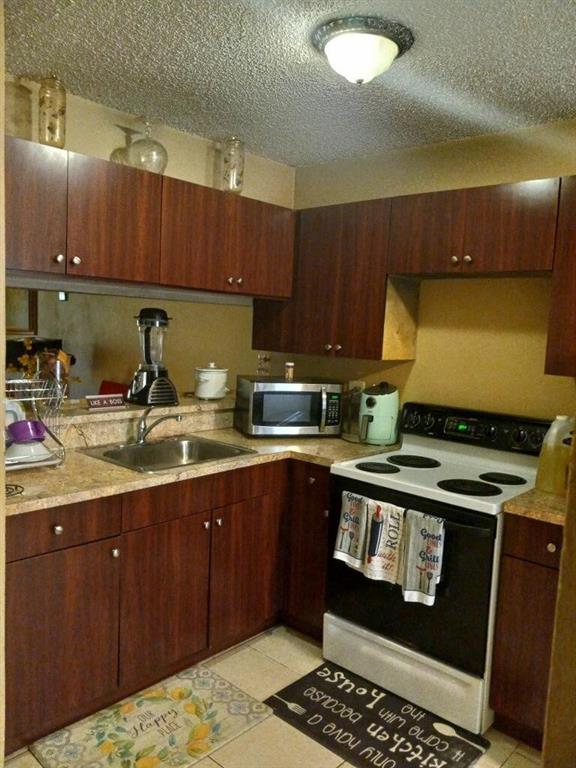 LAKESIDE AT TAMARAC - Residential