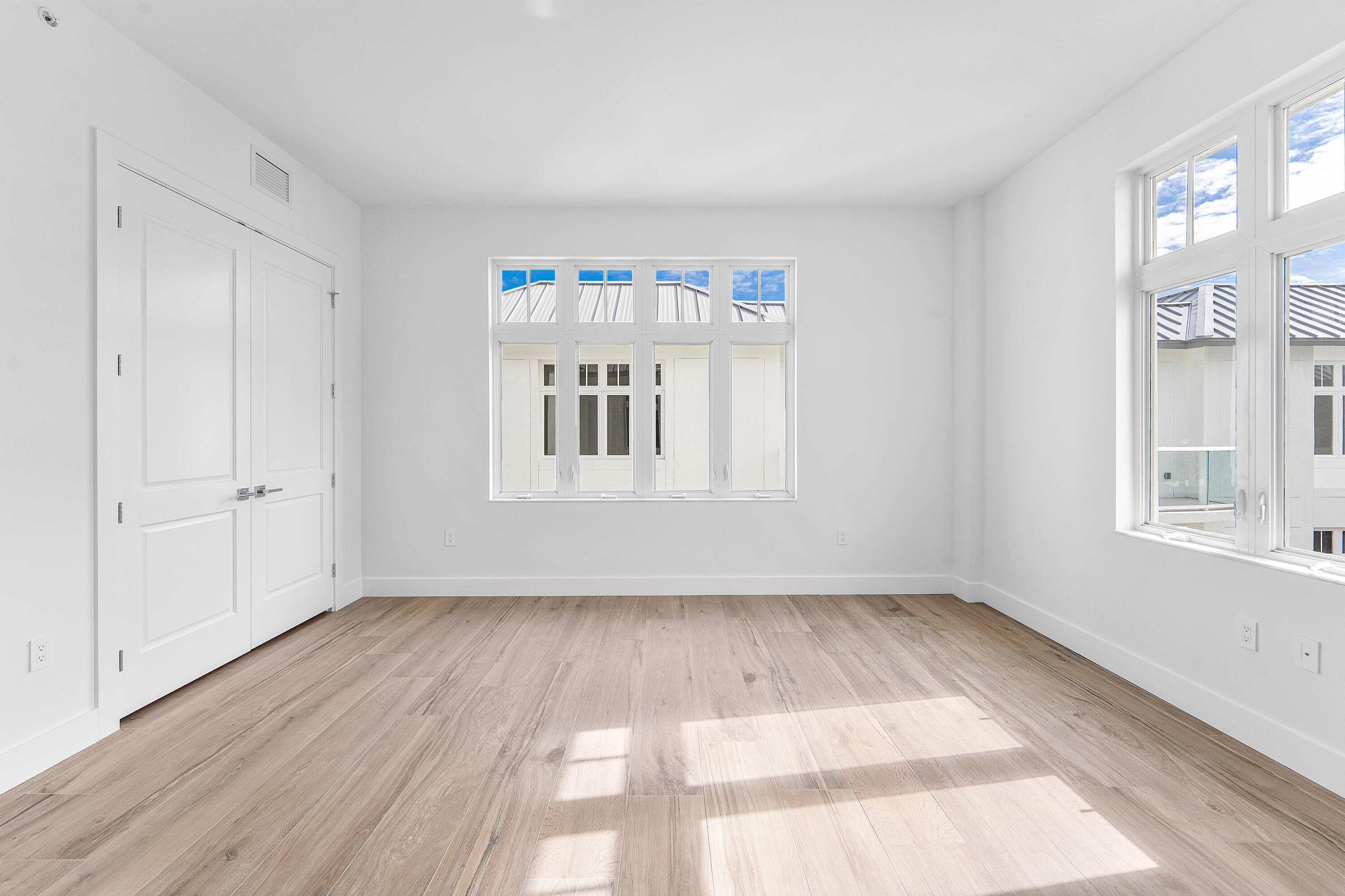PALM BEACH SHORES - Residential