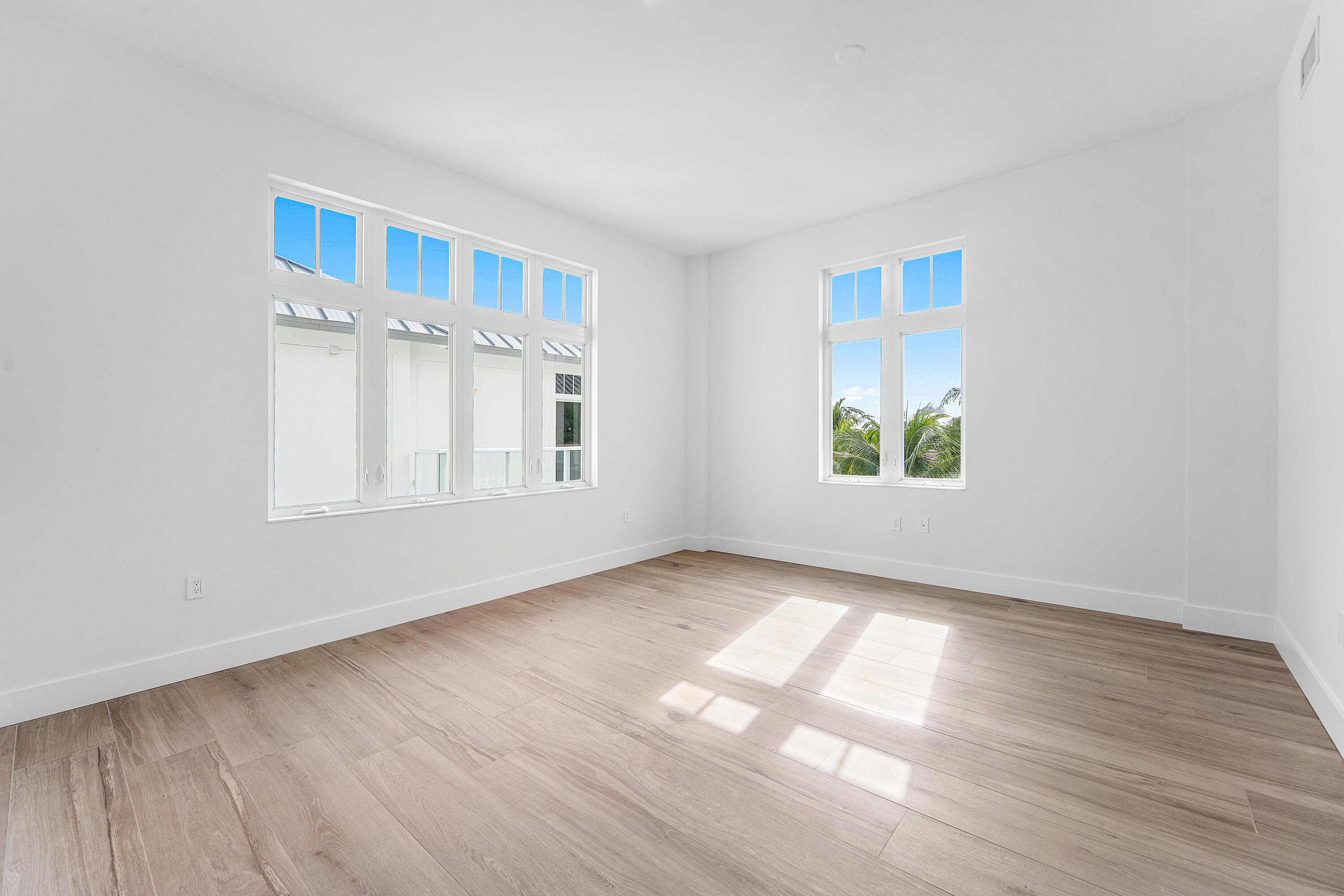PALM BEACH SHORES - Residential