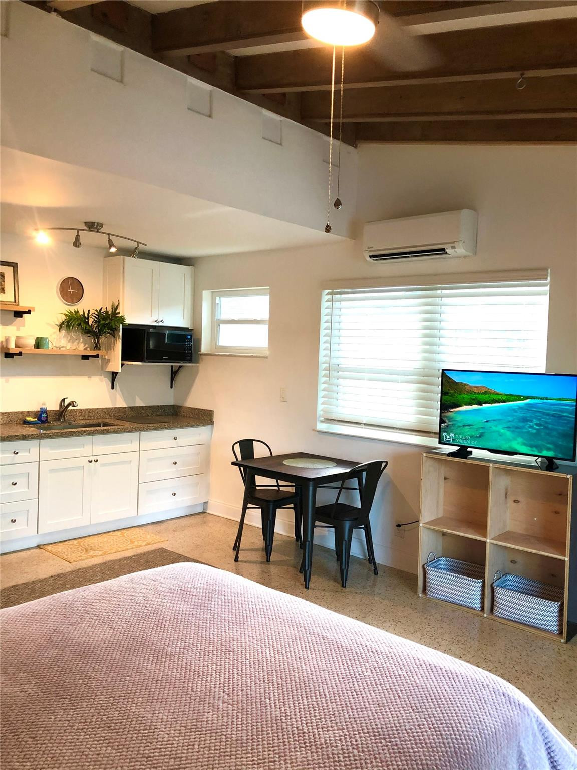 EVERGLADE LAND SALES CO - Residential Income