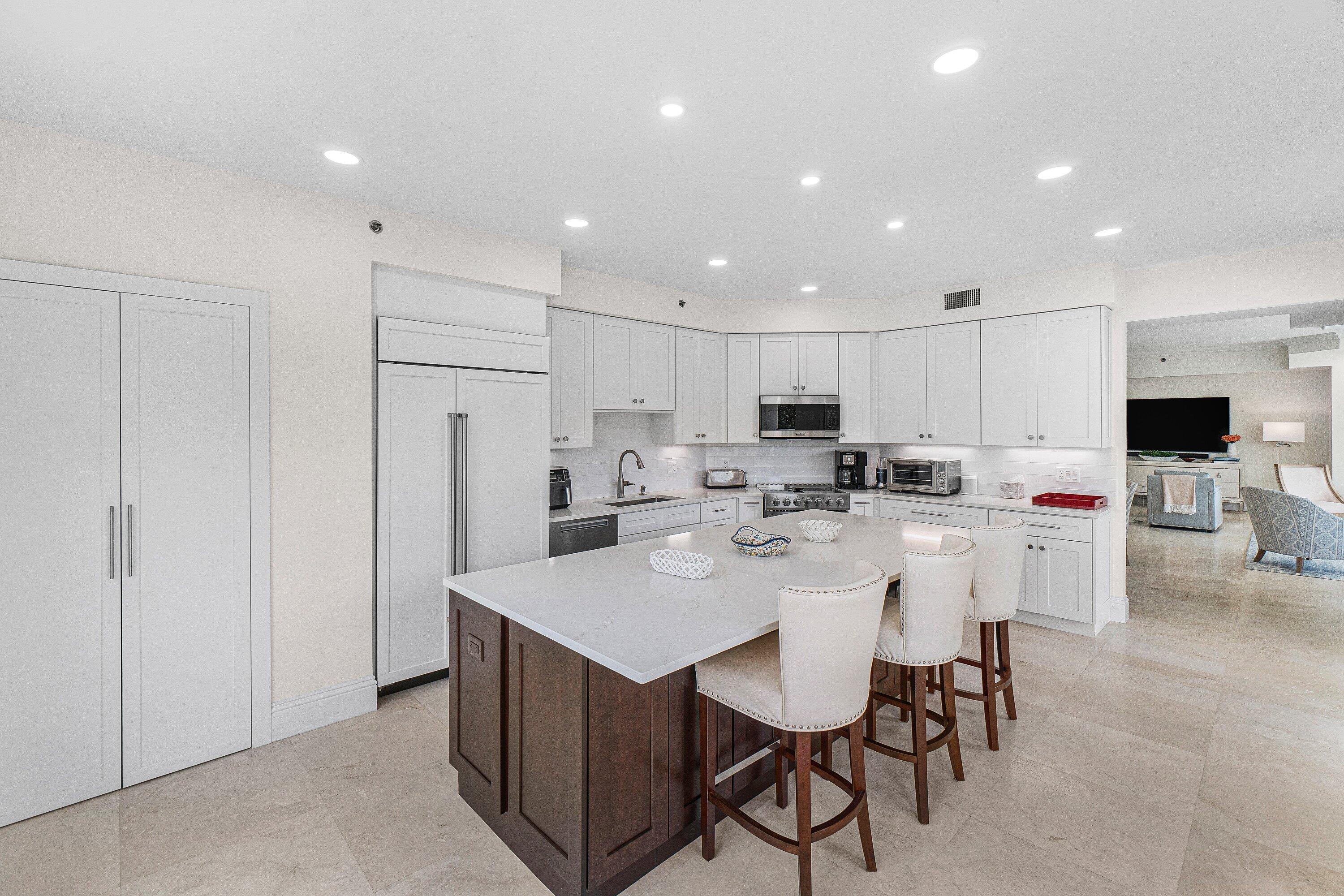 TOSCANA WEST CONDO - Residential