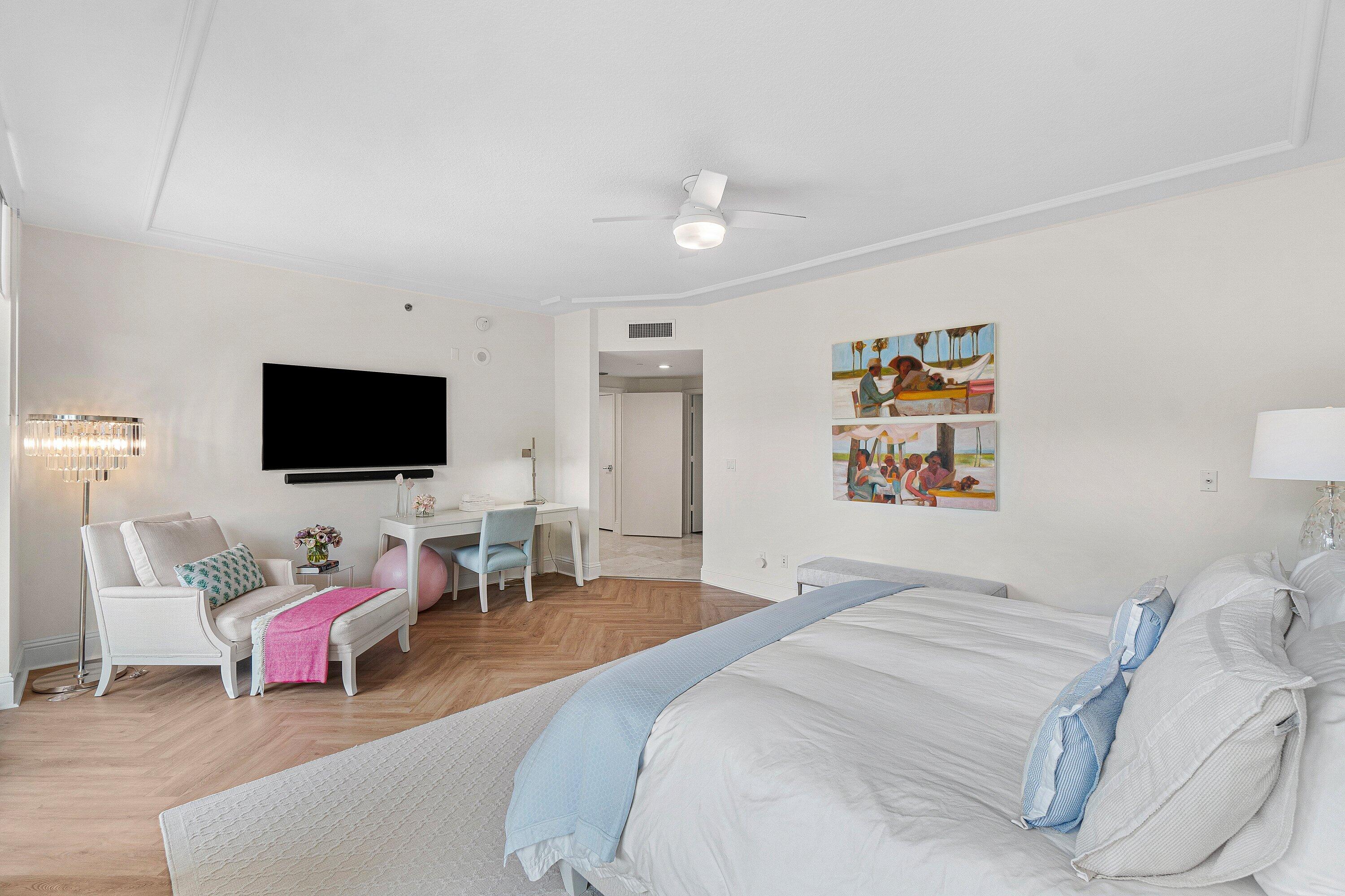 TOSCANA WEST CONDO - Residential