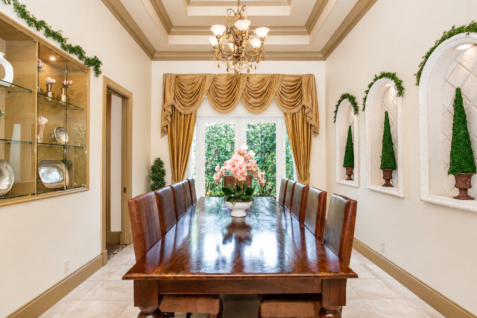 MONTE CARLO COUNTRY CLUB UNIT 2 - Residential