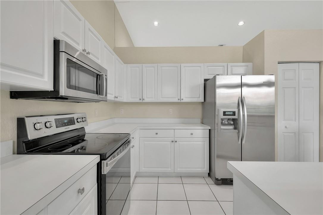 Cypress Cay - Residential