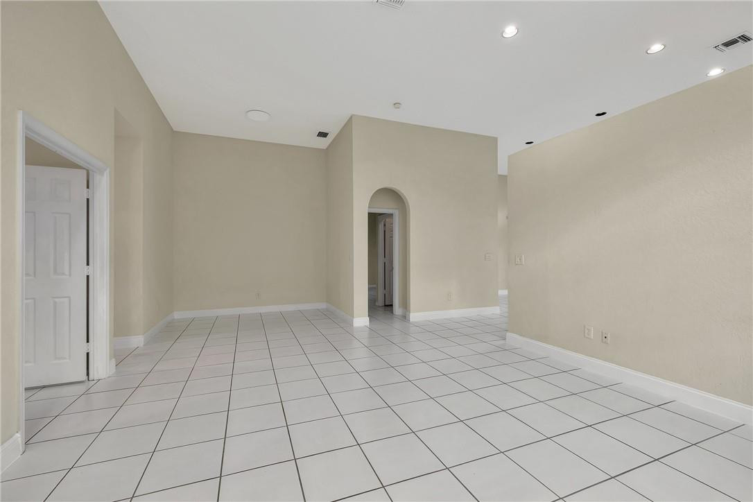 Cypress Cay - Residential