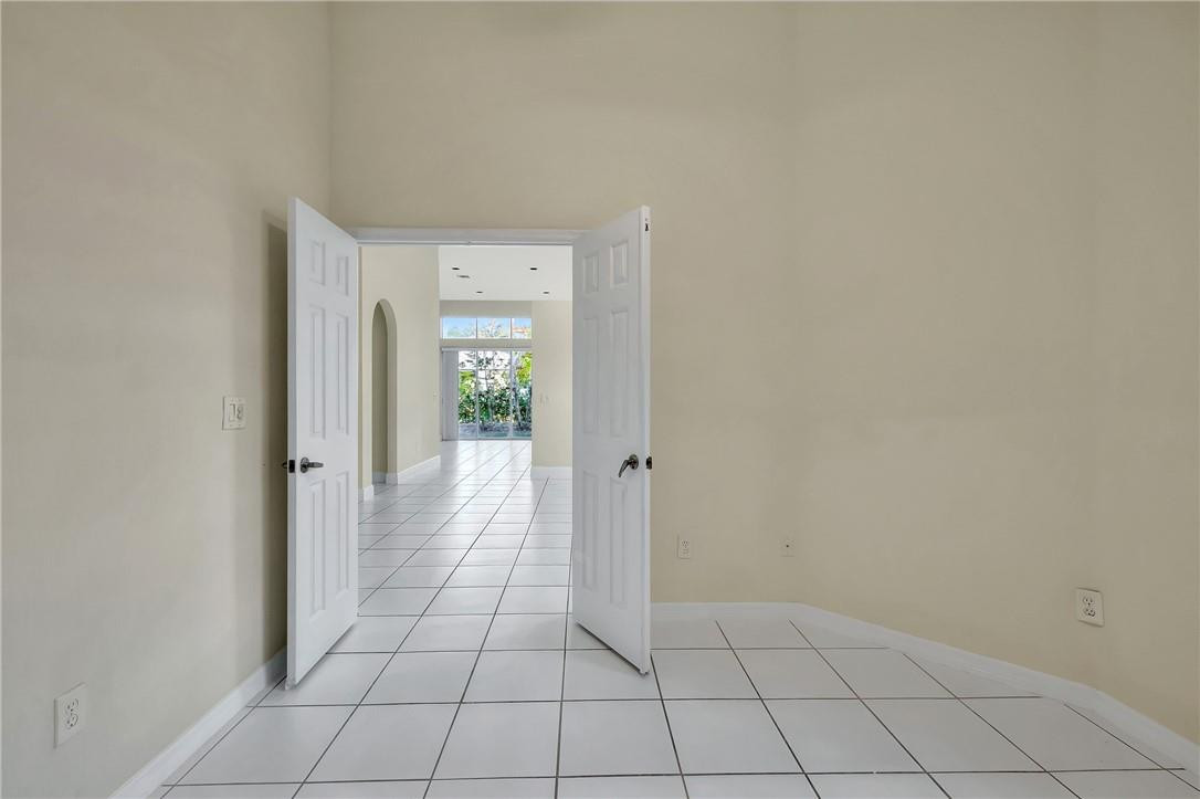 Cypress Cay - Residential