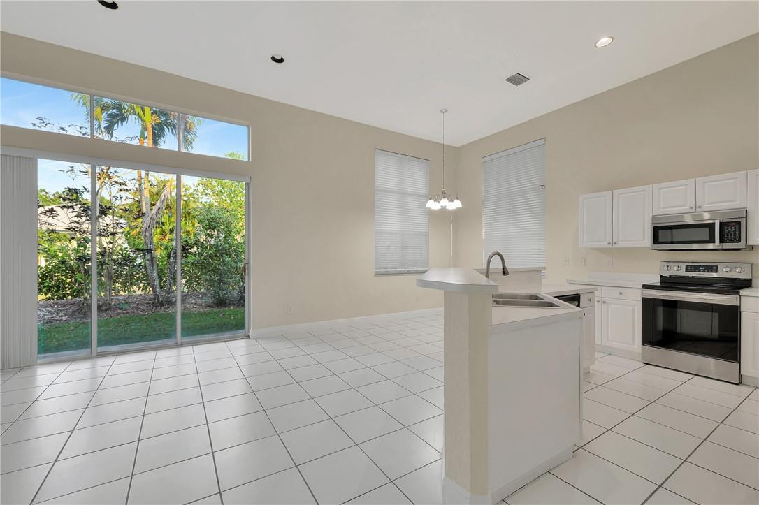 Cypress Cay - Residential