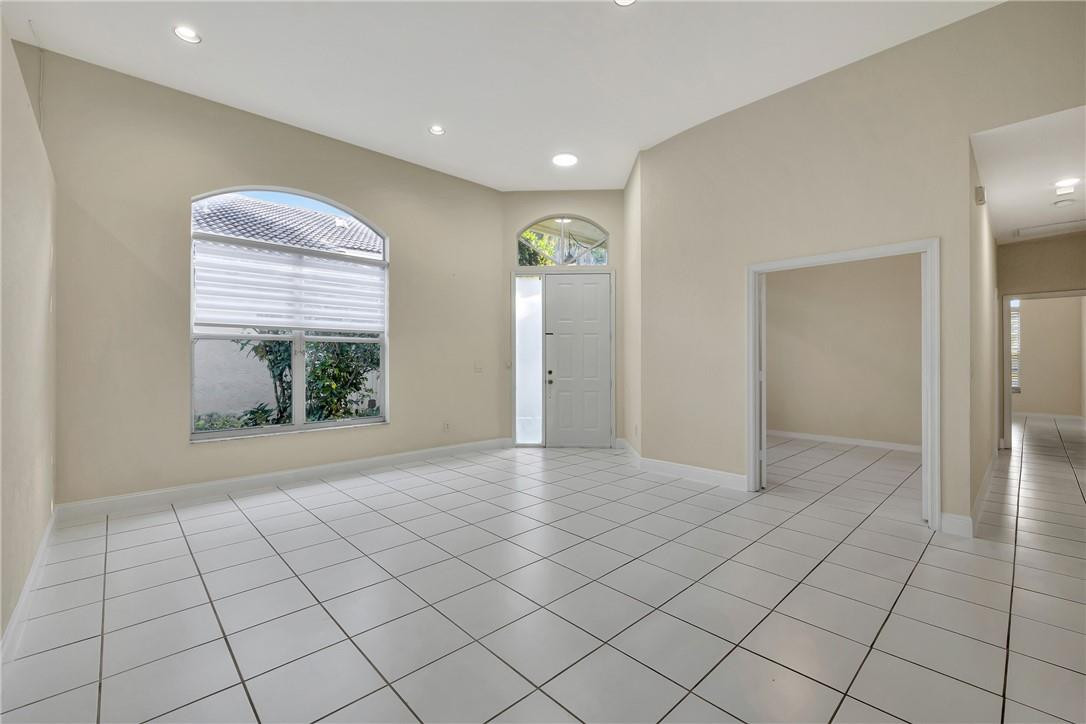 Cypress Cay - Residential