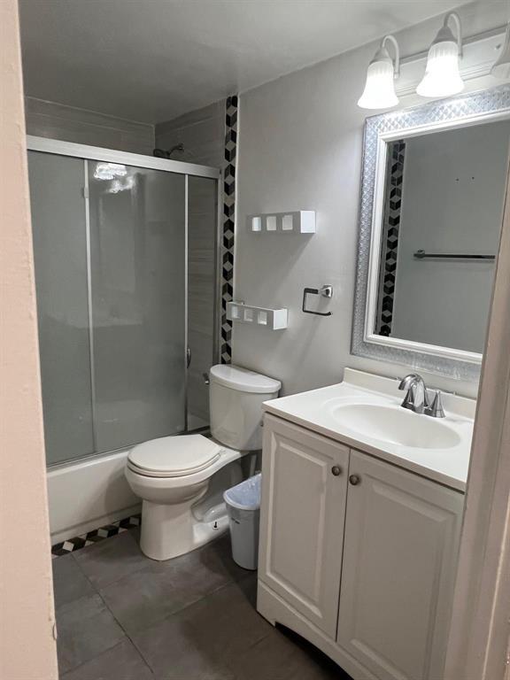 VILLA RUSTICA I CONDO - Residential Lease