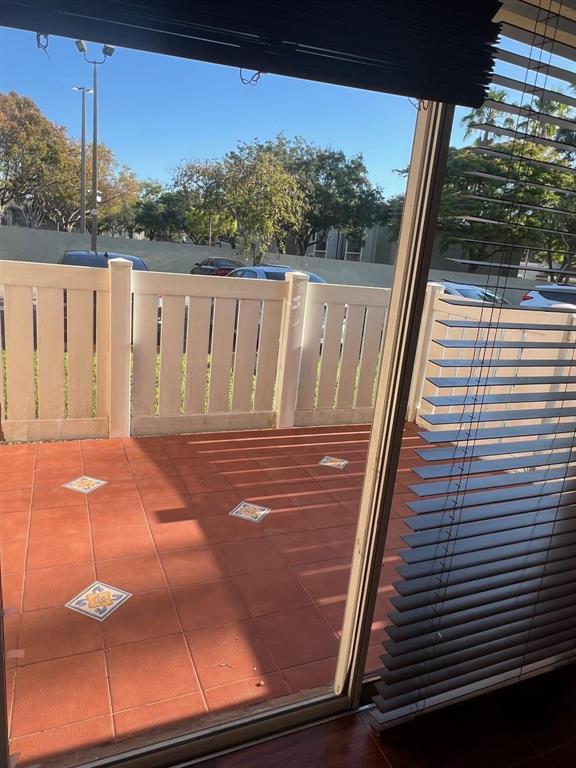 VILLA RUSTICA I CONDO - Residential Lease