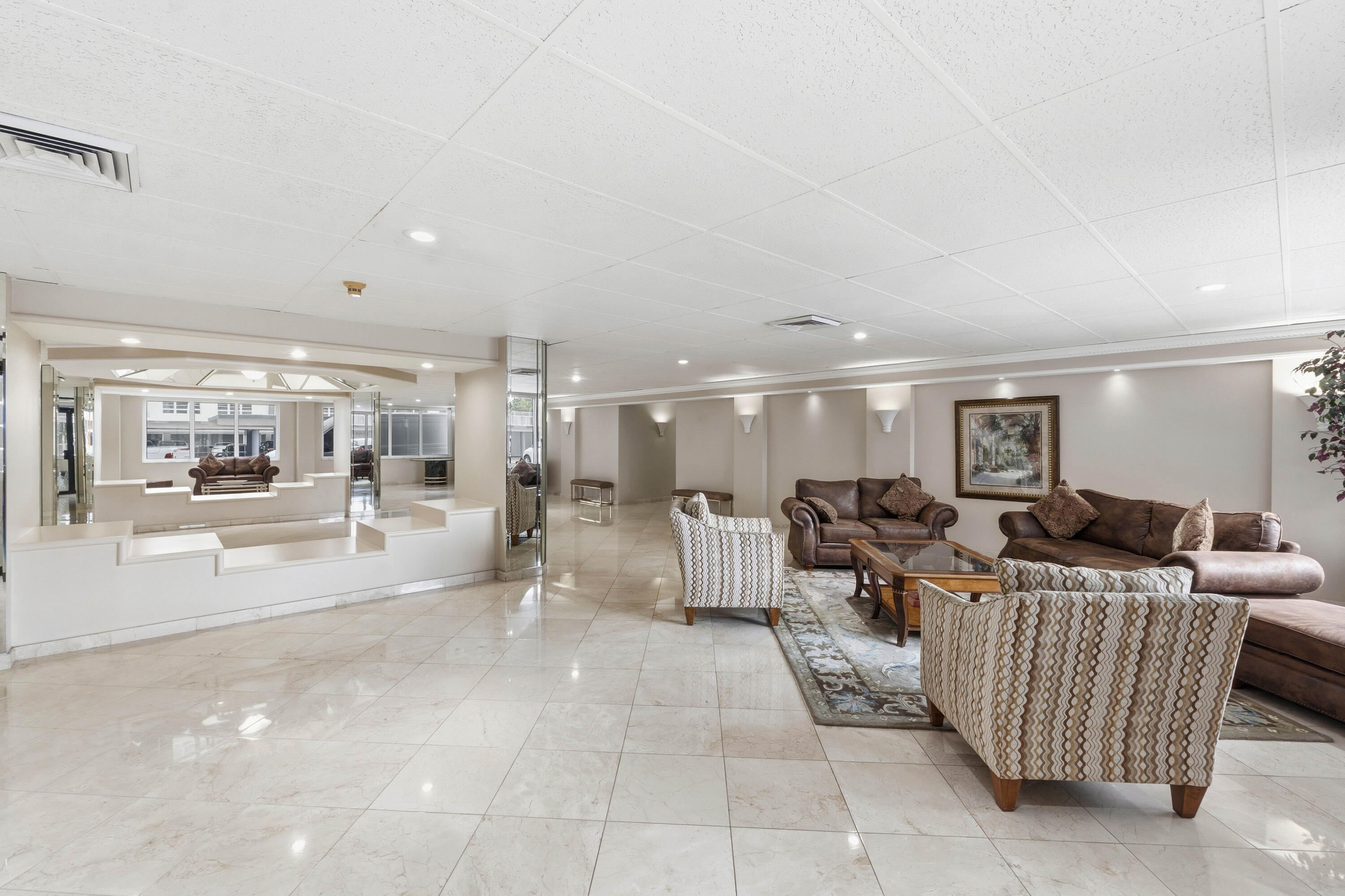 SEA MONARCH CONDO - Residential