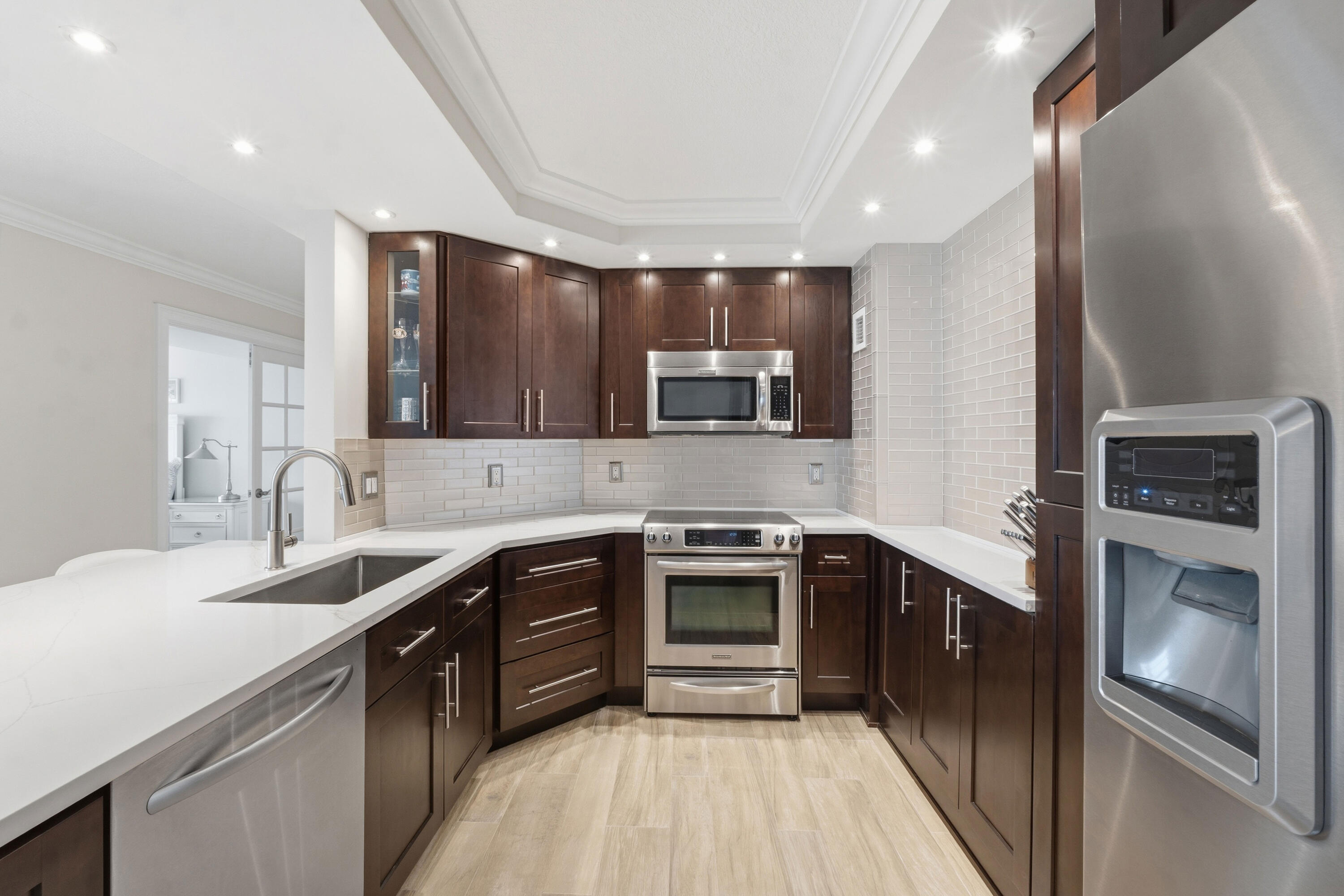 SEA MONARCH CONDO - Residential