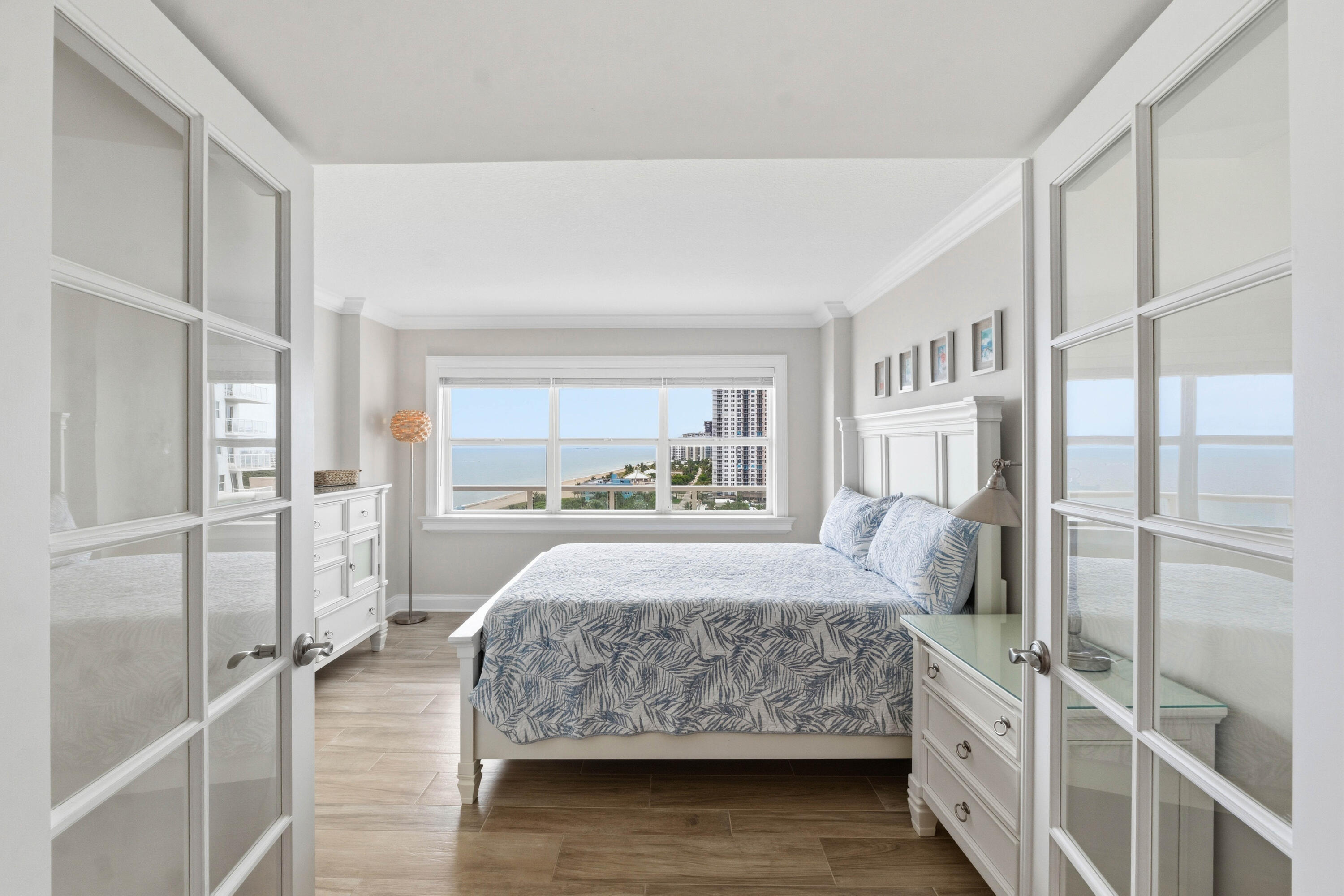 SEA MONARCH CONDO - Residential