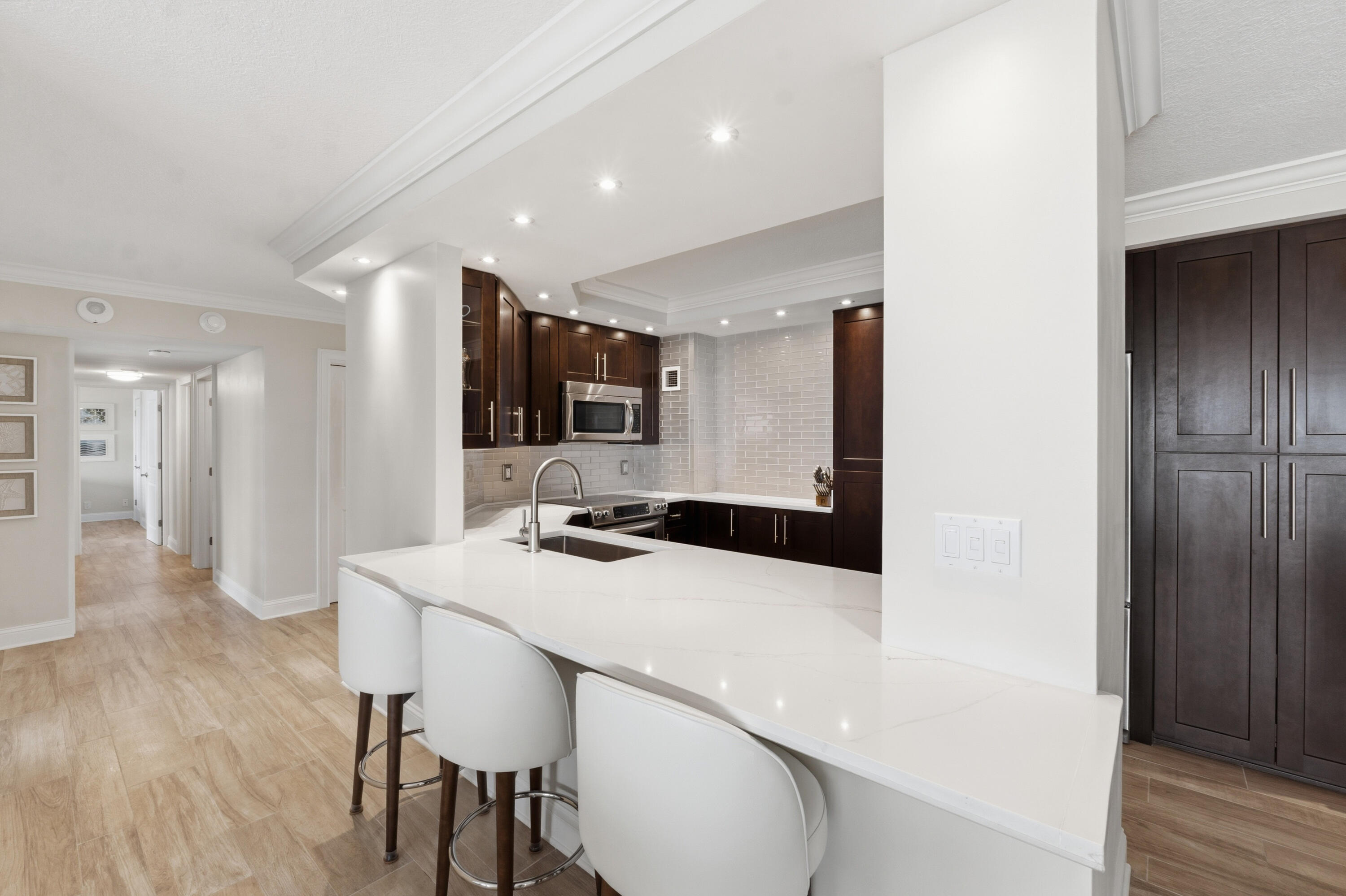 SEA MONARCH CONDO - Residential