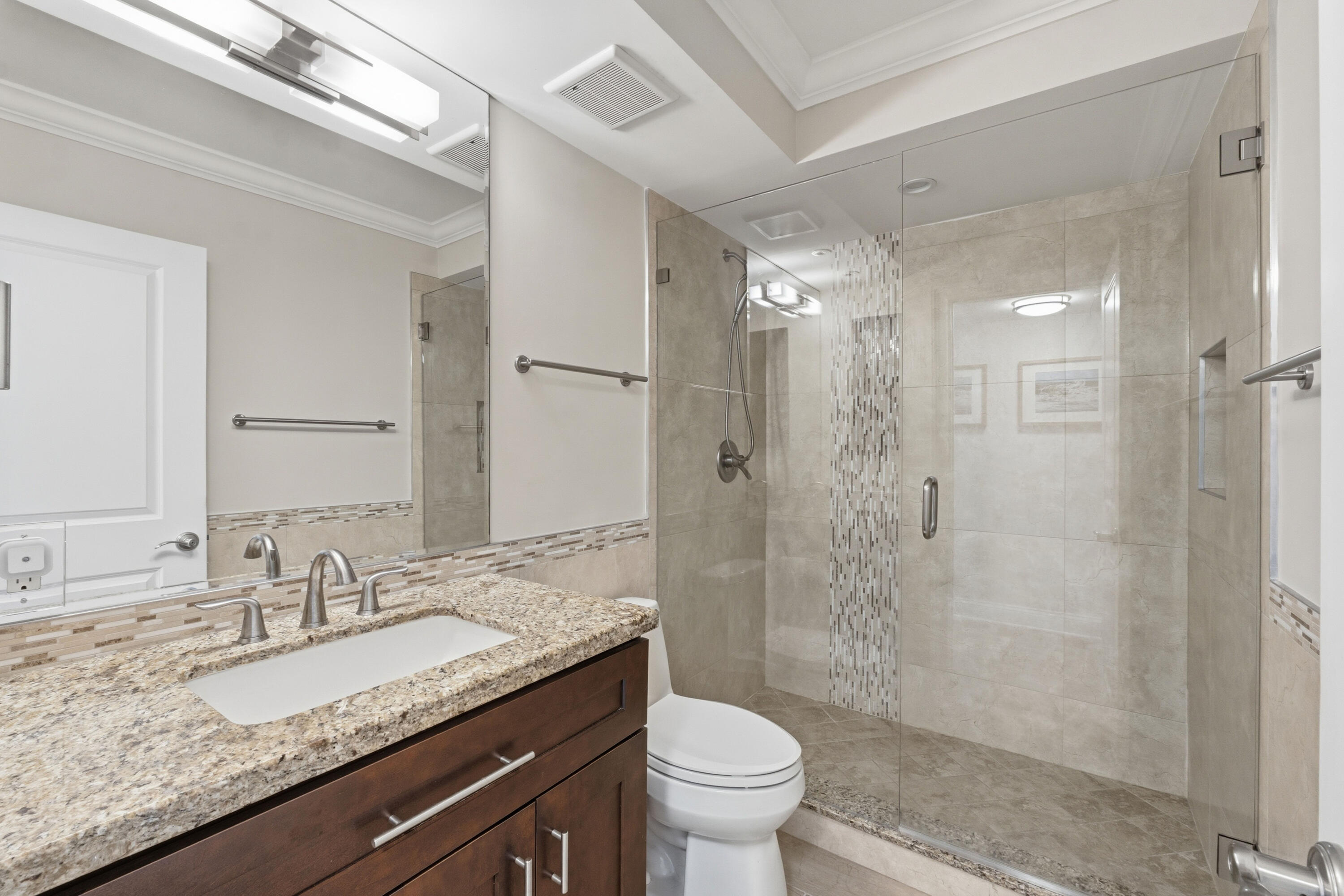 SEA MONARCH CONDO - Residential