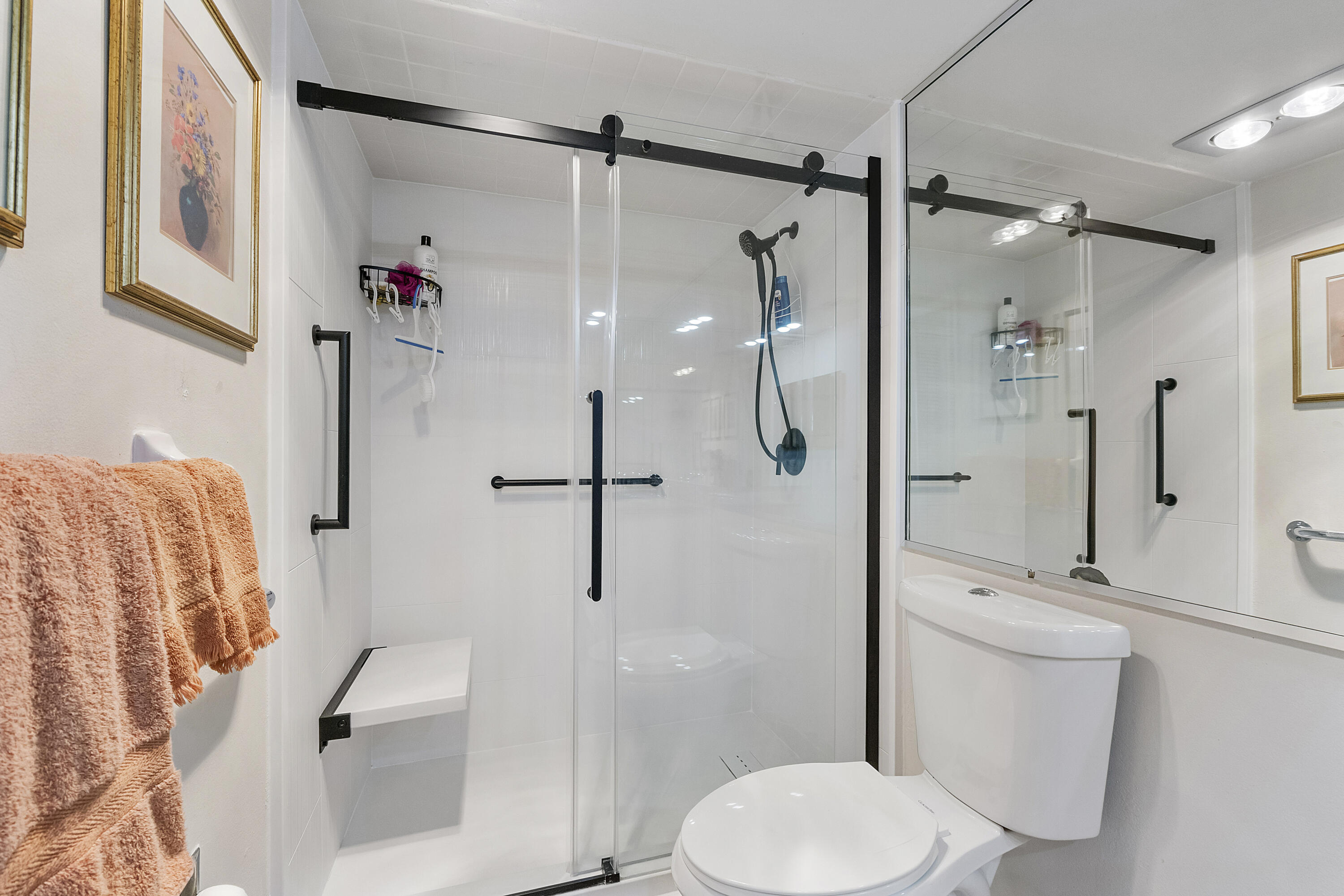 NO 123 PALM-AIRE COUNTRY CLUB - Residential