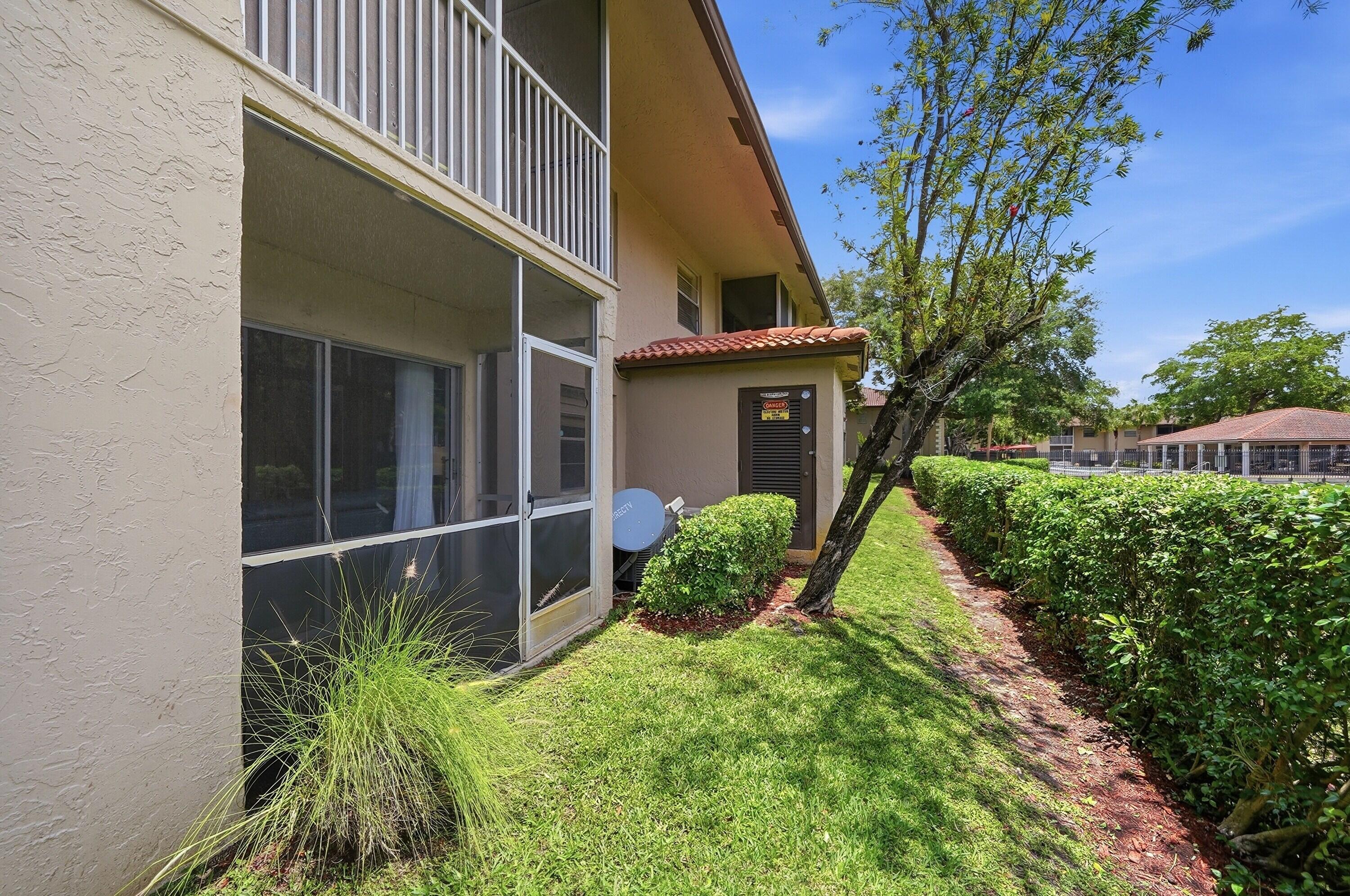 PALM VILLAGE CONDO - Residential