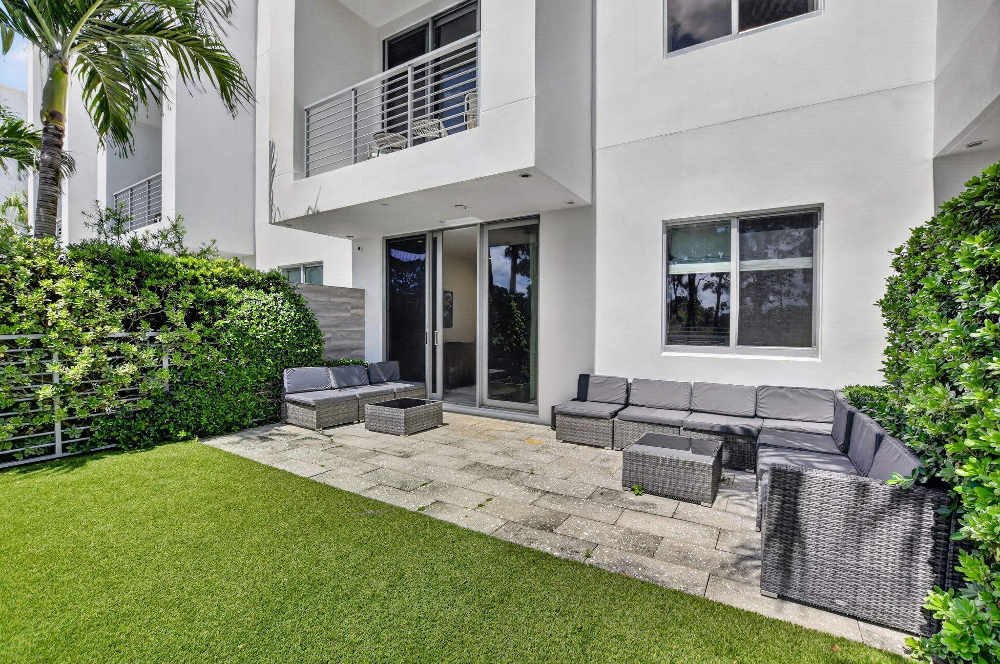 SPANISH RIVER TOWNHOMES - Residential