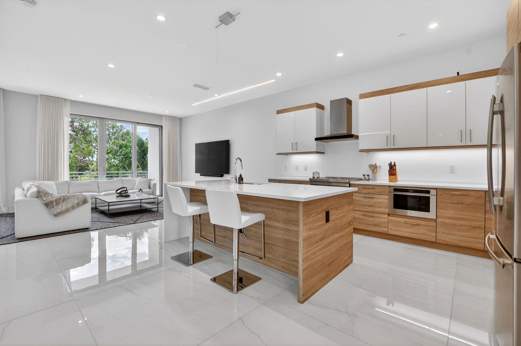 SPANISH RIVER TOWNHOMES - Residential