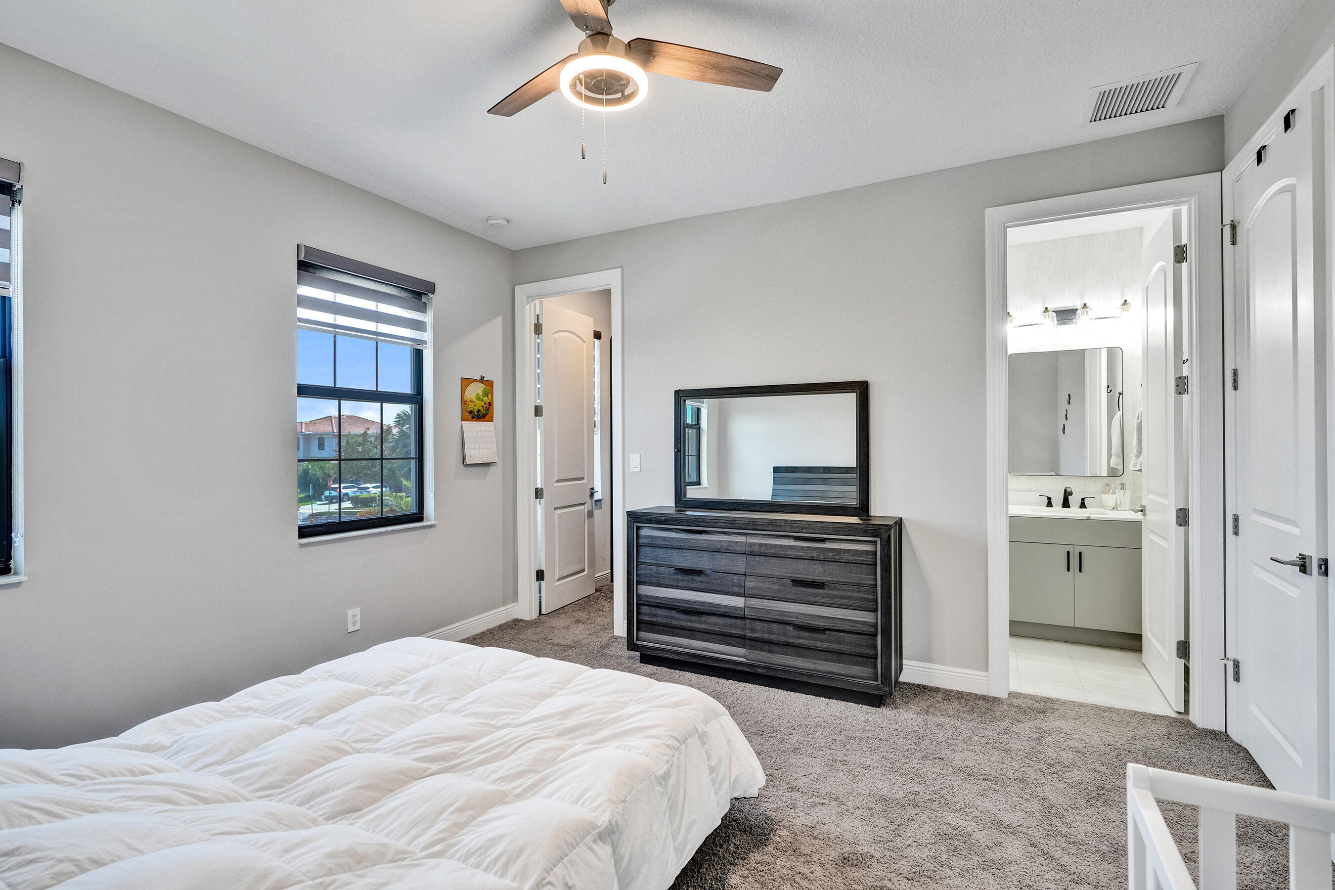 CORAL LAGO - Residential