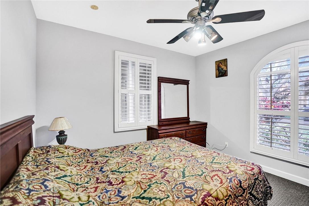 Isla Del Sol 85-32 B - Residential
