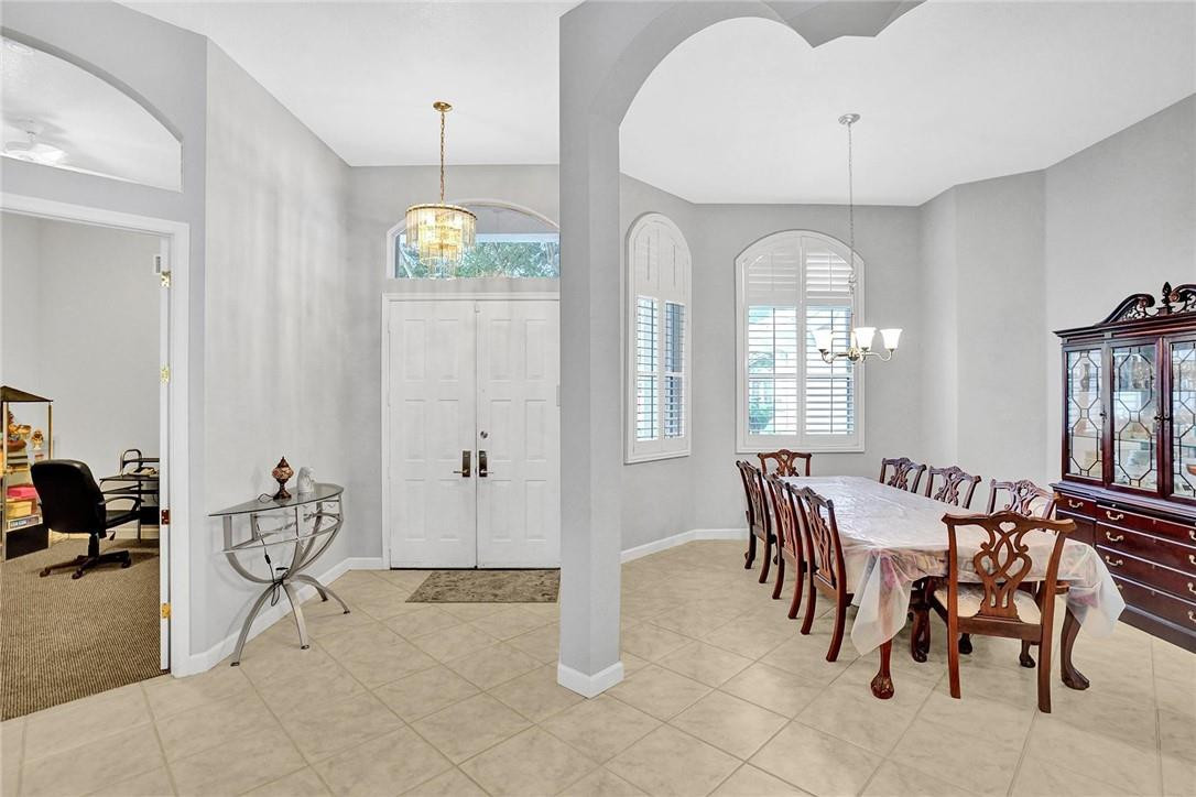 Isla Del Sol 85-32 B - Residential
