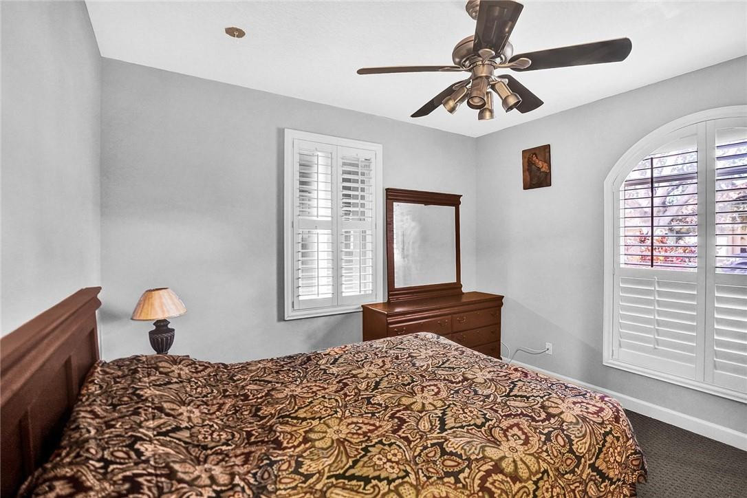 Isla Del Sol 85-32 B - Residential