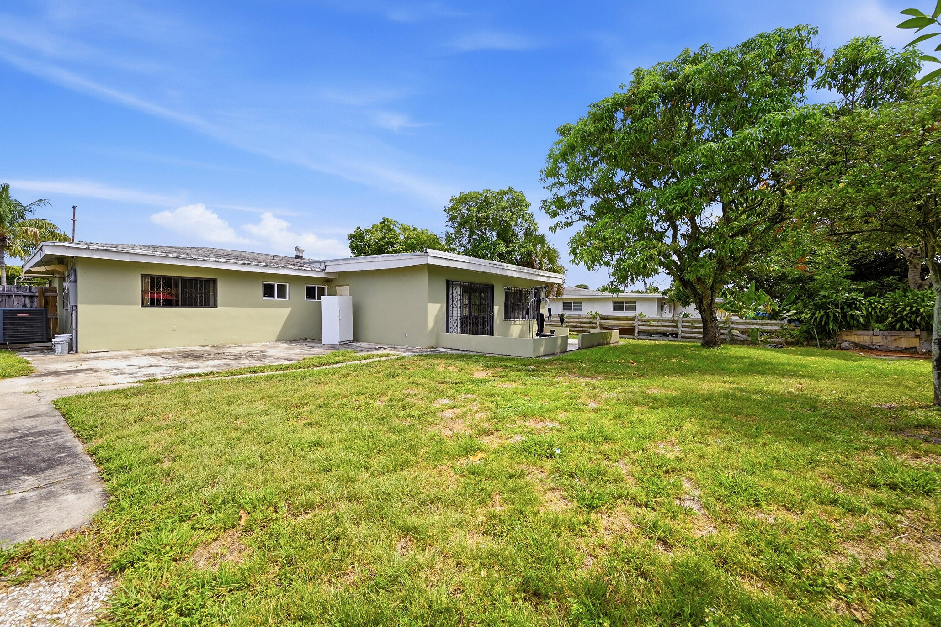 MELROSE PARK SEC 4 - Residential Lease
