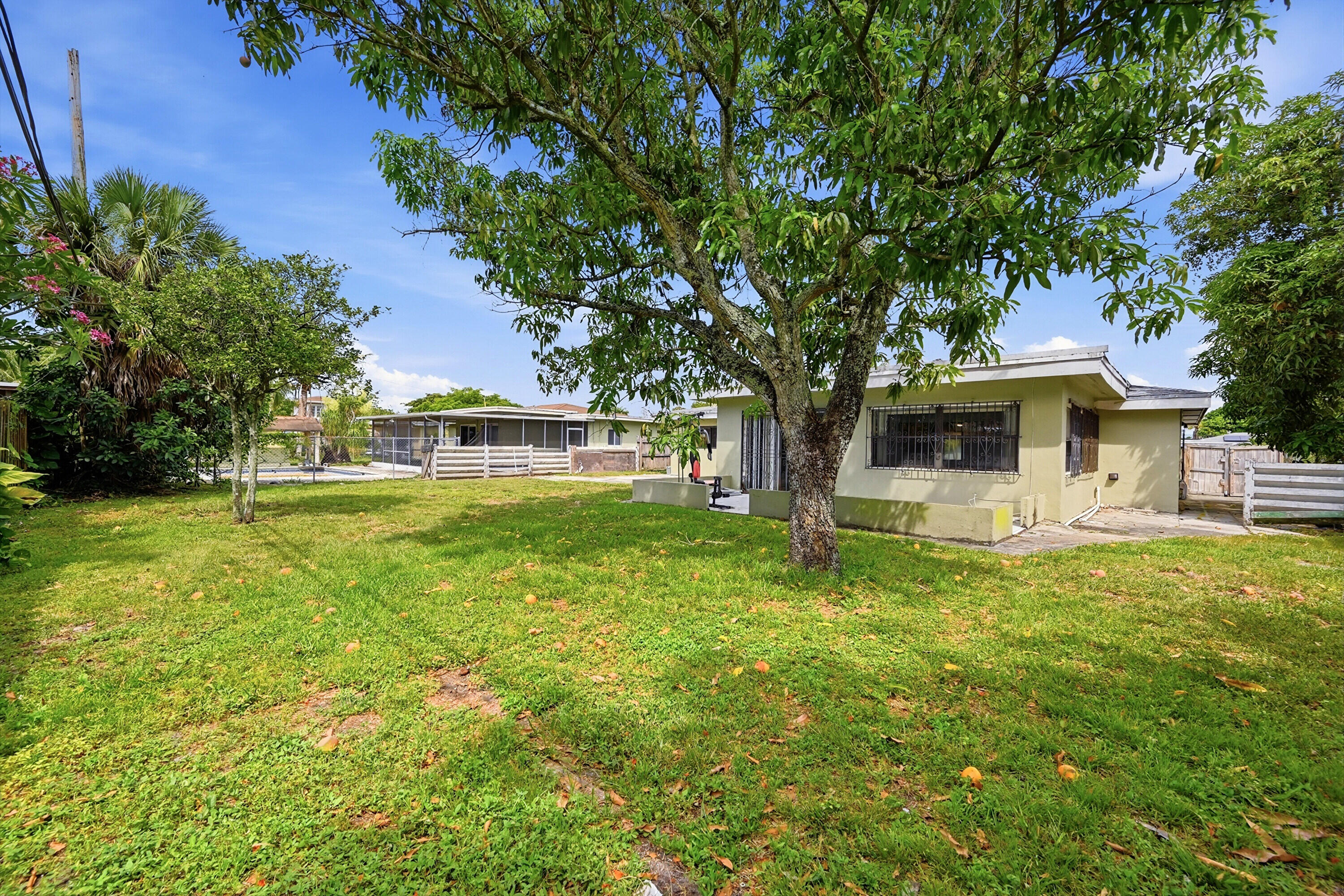 MELROSE PARK SEC 4 - Residential Lease