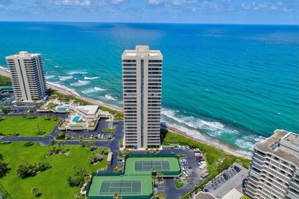 WATER GLADES - Residential Lease