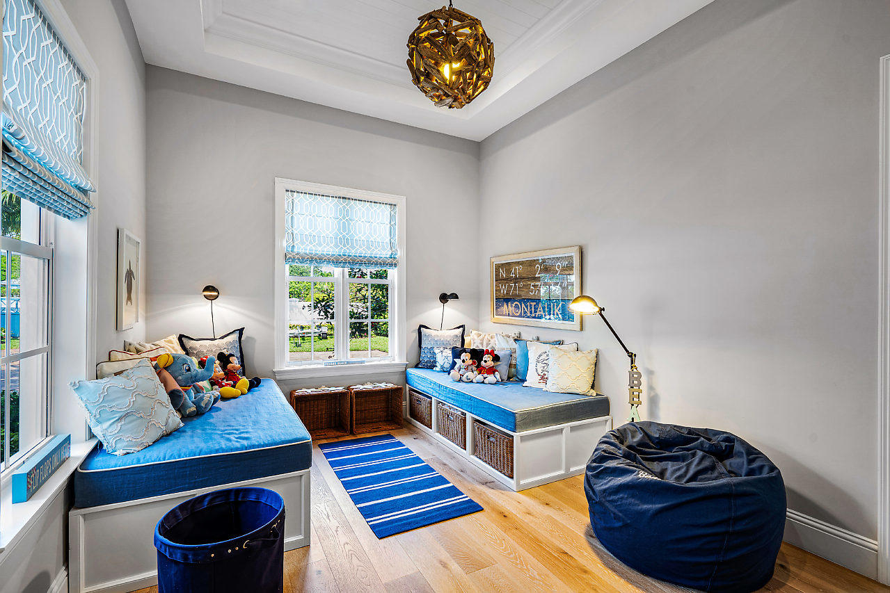 SNOW HILL IN - Residential