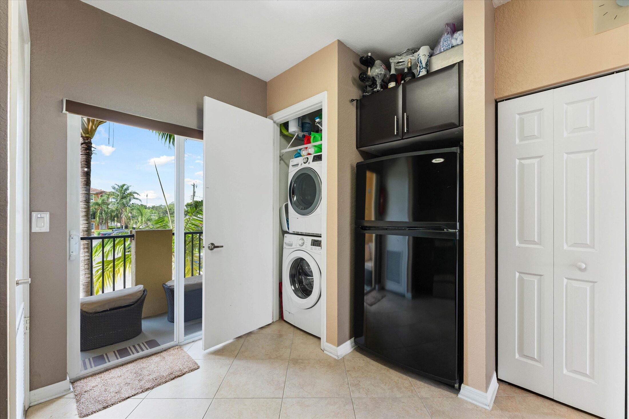 HIGHLAND PARK VILLAGE CONDO - Residential